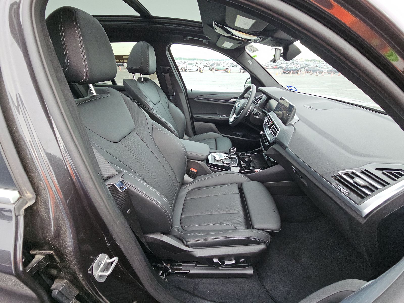 2024 BMW X3 sDrive30i RWD