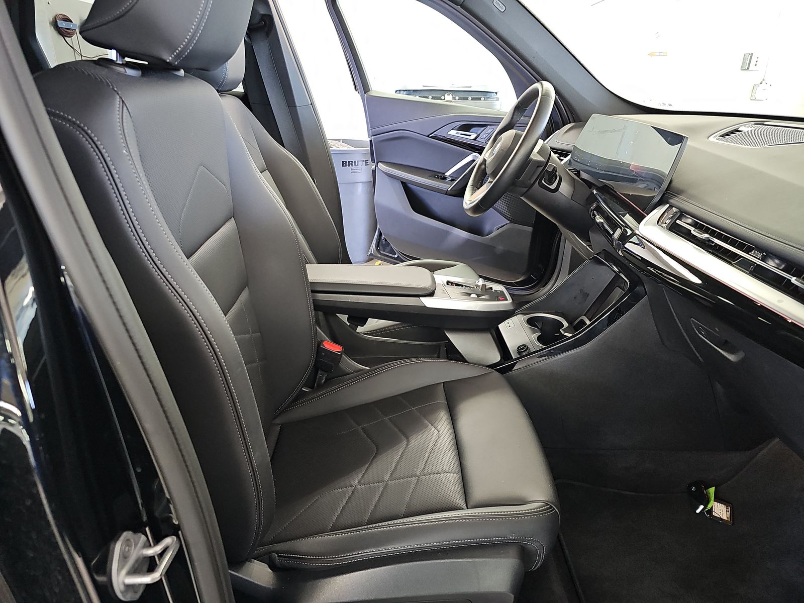 2025 BMW X1 xDrive28i AWD