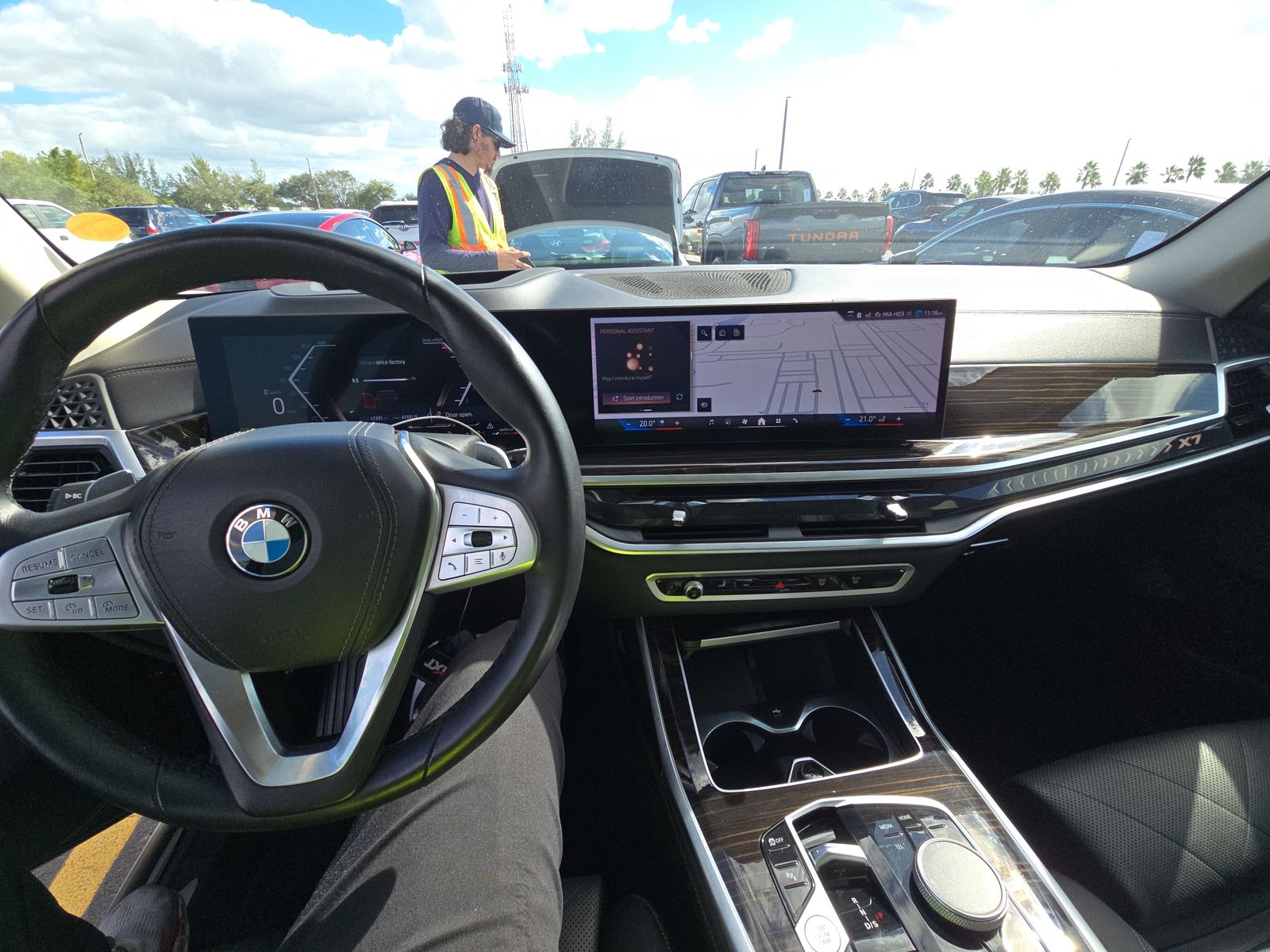 2024 BMW X7 xDrive40i AWD