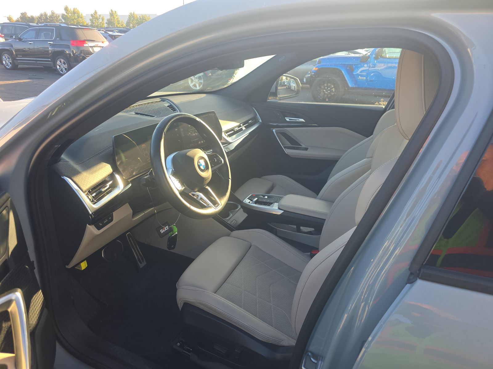 2025 BMW X2 xDrive28i AWD