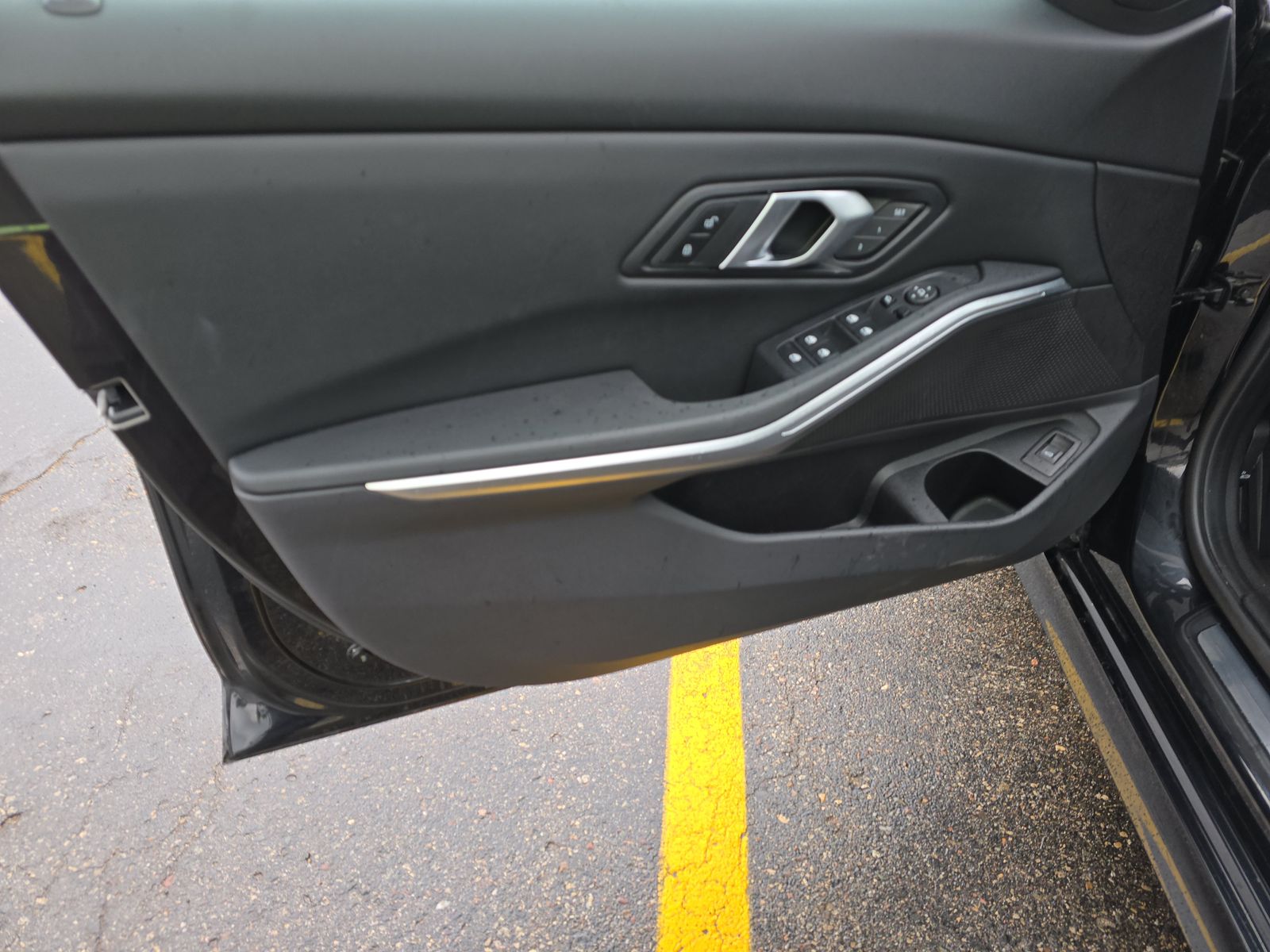 2025 BMW 3 Series 330i xDrive AWD