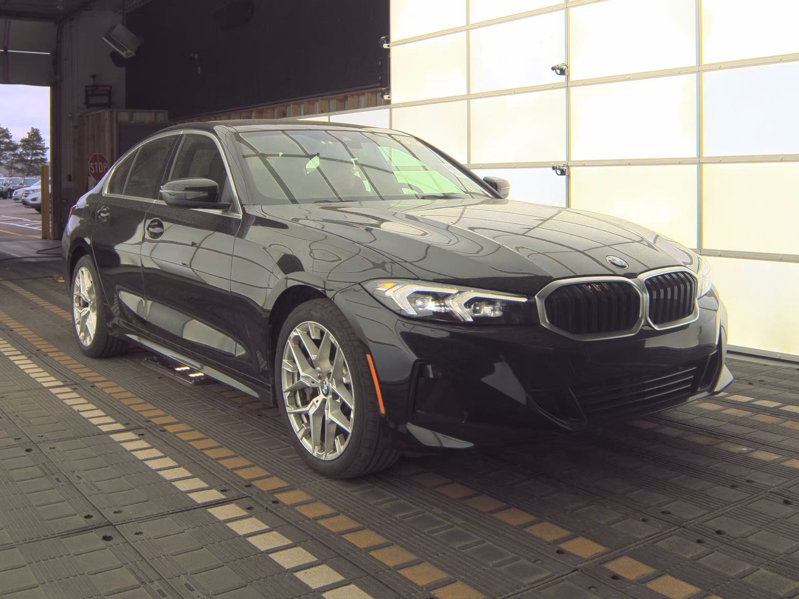 2025 BMW 3 Series 330i xDrive AWD