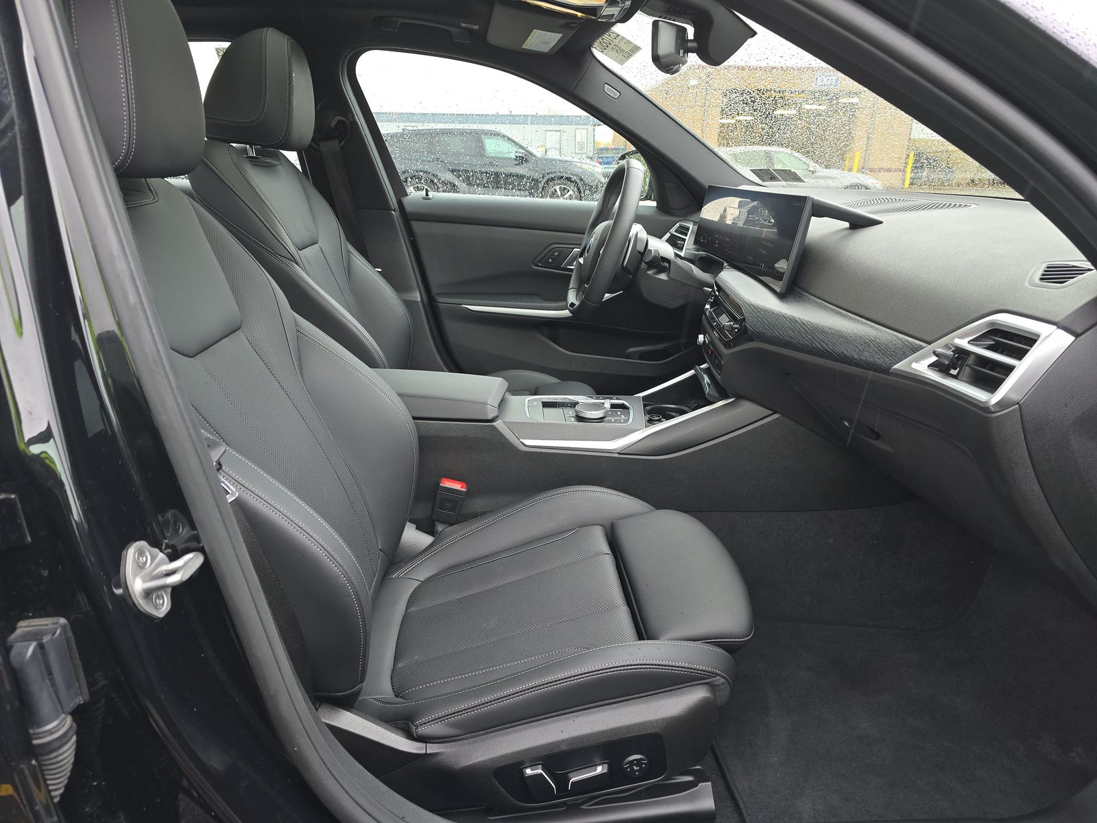 2025 BMW 3 Series 330i xDrive AWD