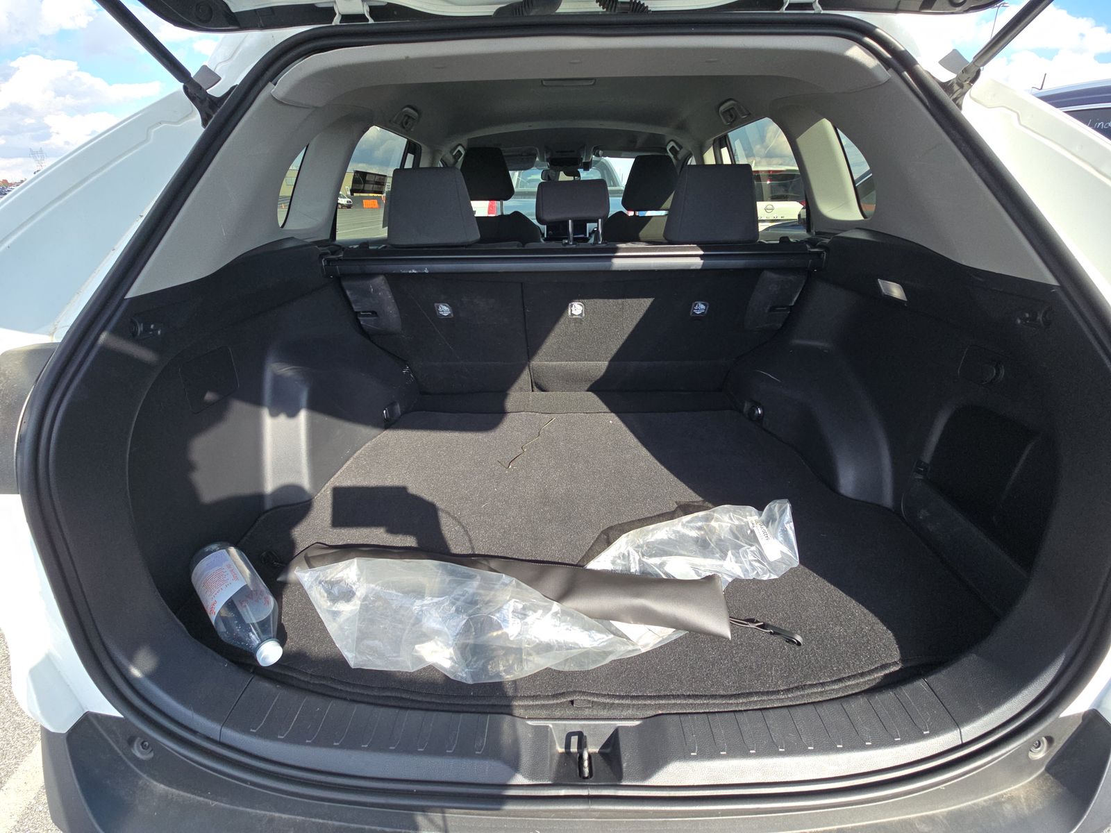 2024 Toyota RAV4 XLE AWD