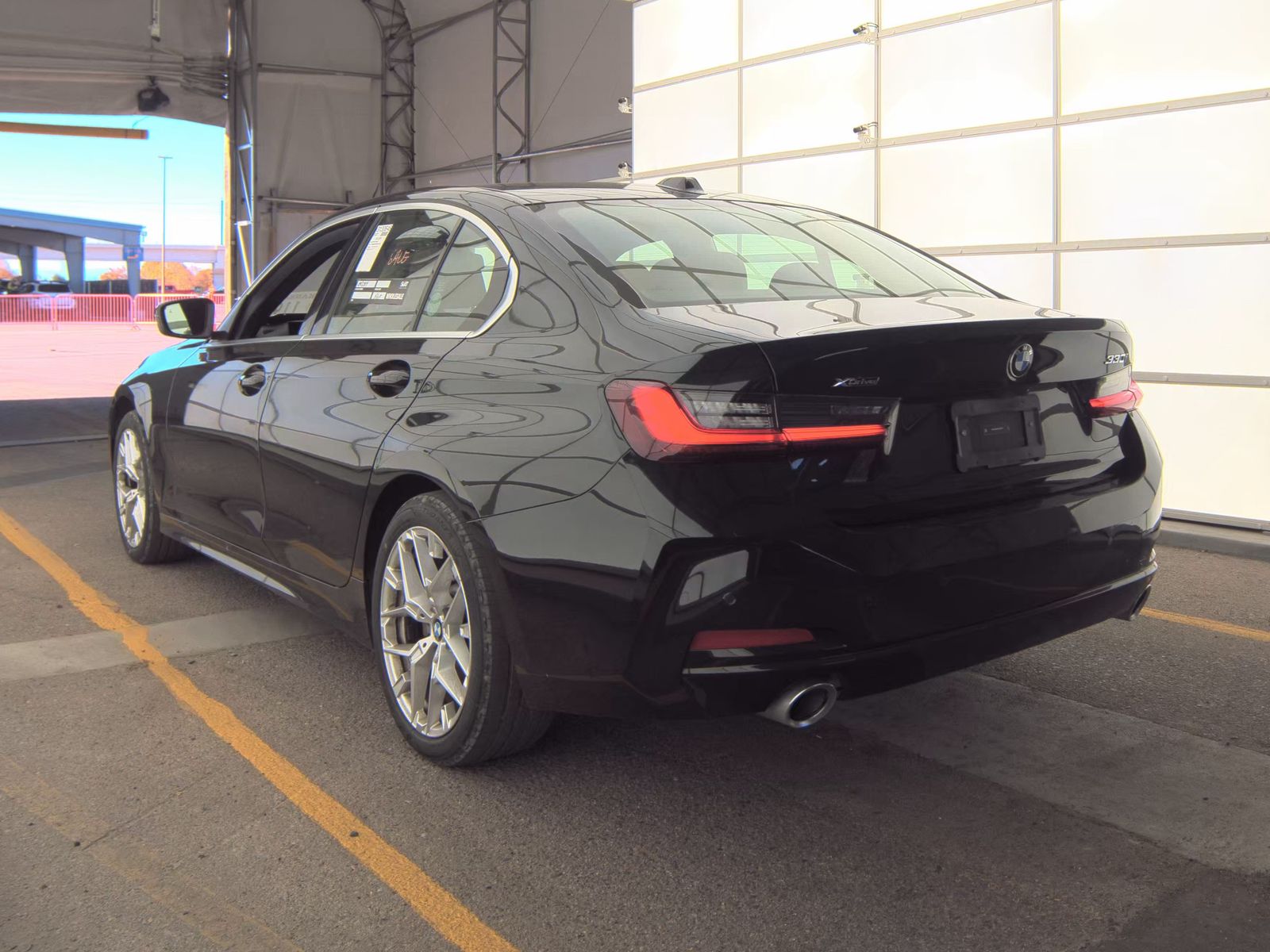 2025 BMW 3 Series 330i xDrive AWD
