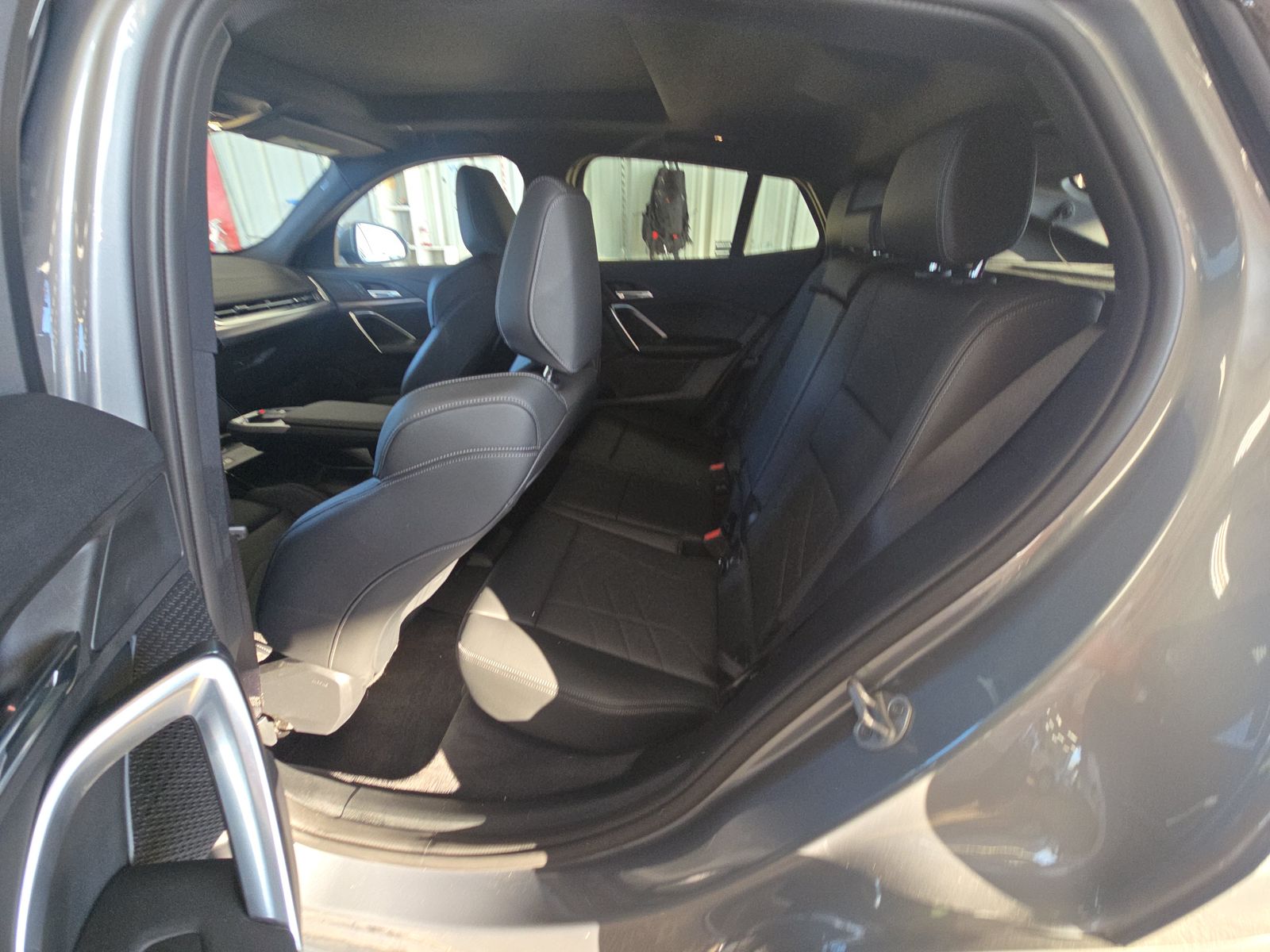 2025 BMW X2 xDrive28i AWD