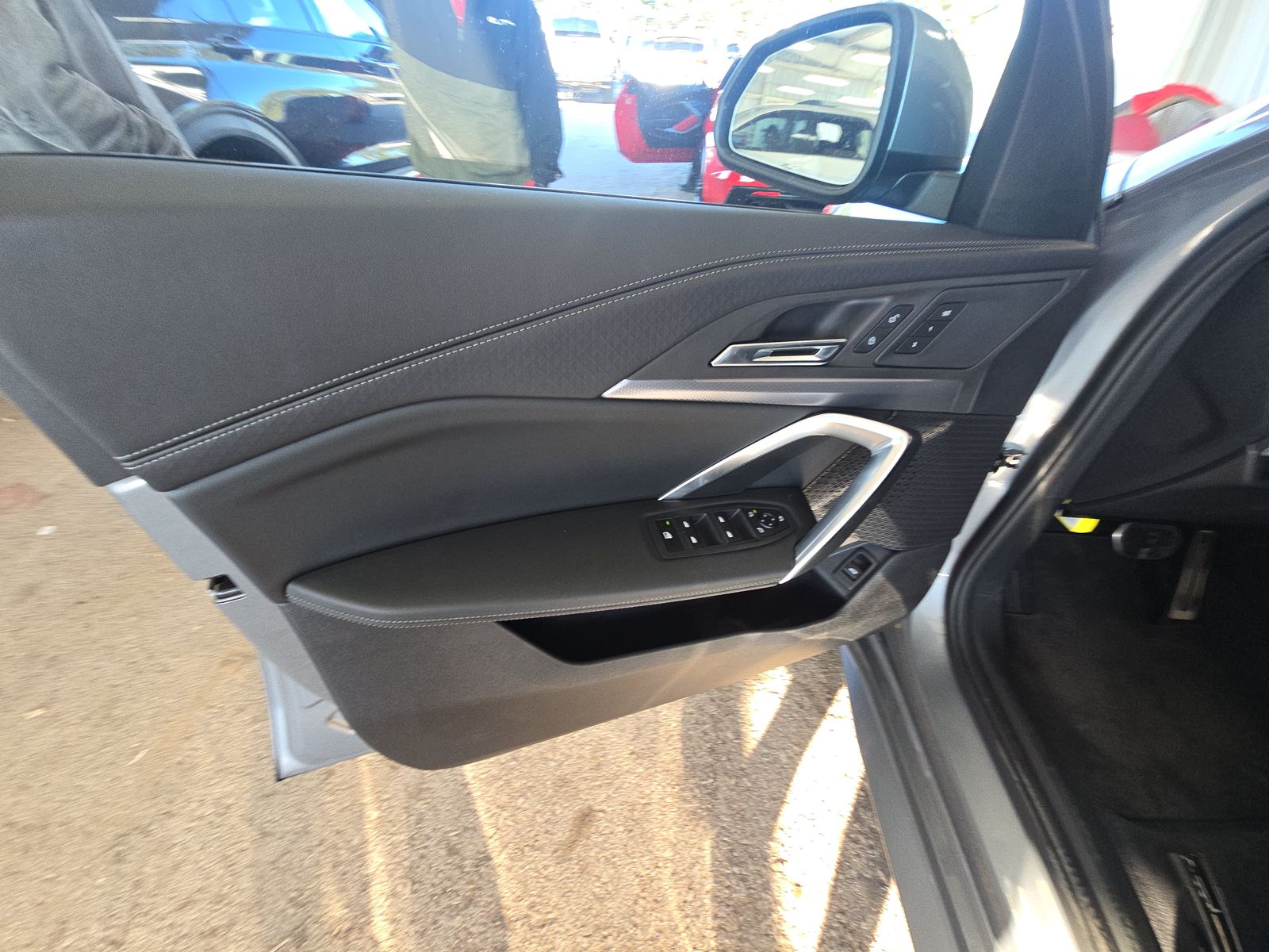 2025 BMW X2 xDrive28i AWD