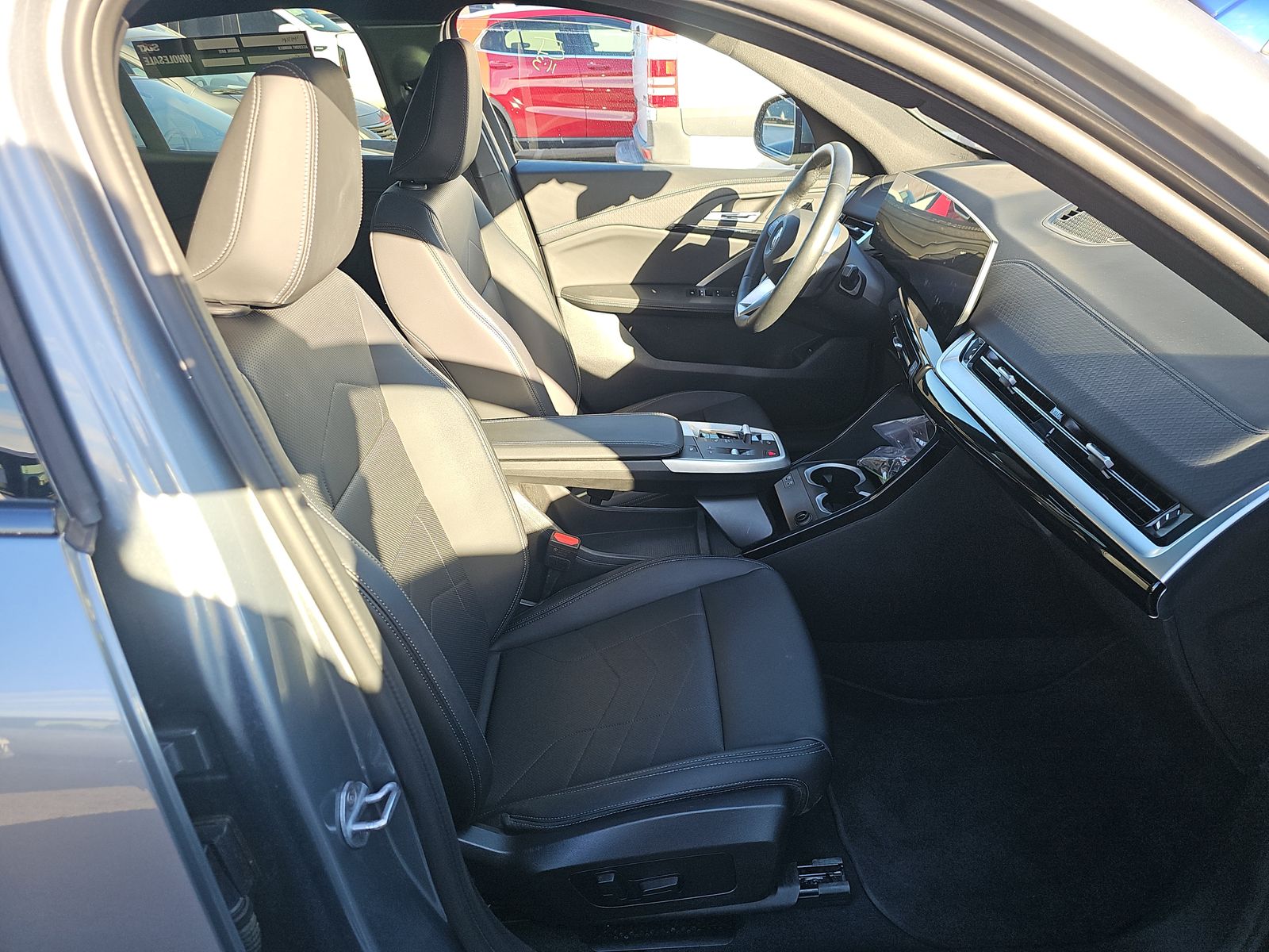 2025 BMW X2 xDrive28i AWD