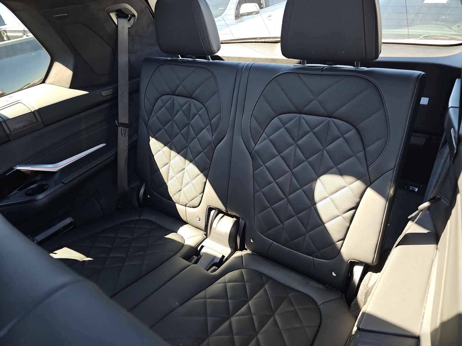 2025 BMW X7 xDrive40i AWD