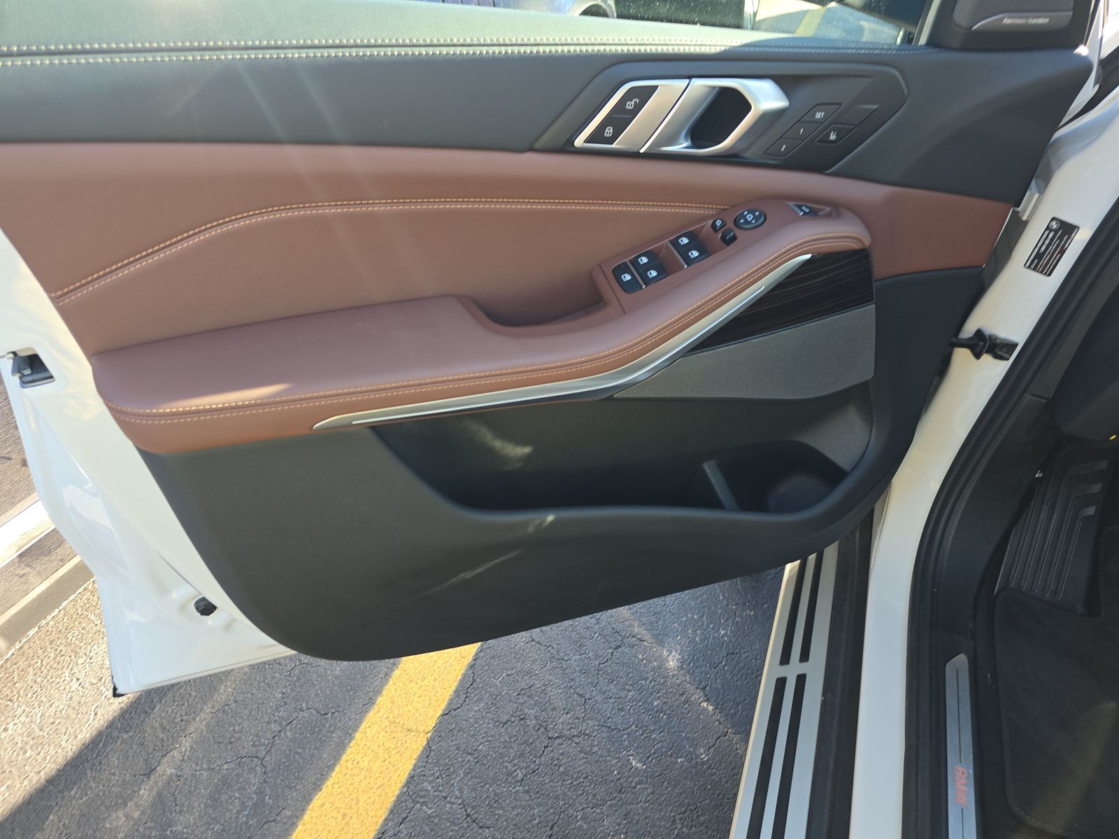 2025 BMW X5 xDrive40i AWD