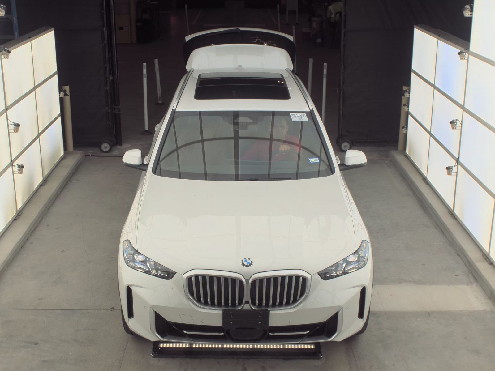 2025 BMW X5 xDrive40i AWD