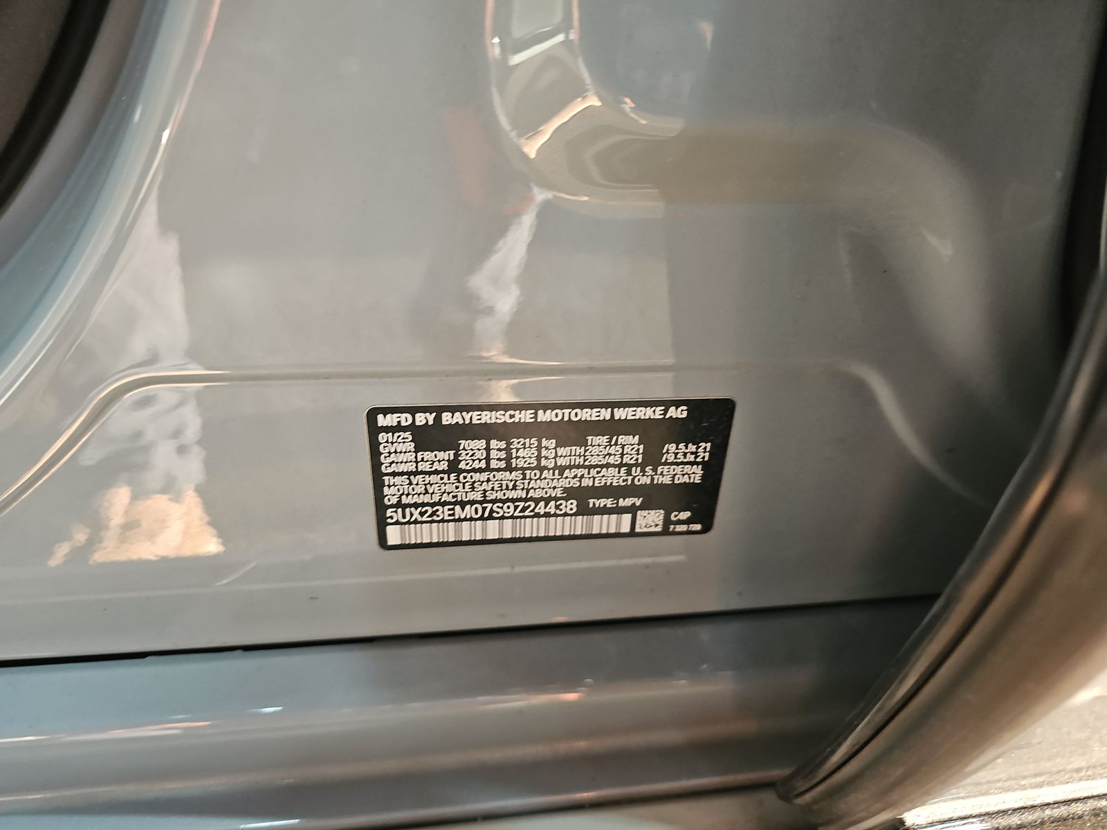 2025 BMW X7 xDrive40i AWD