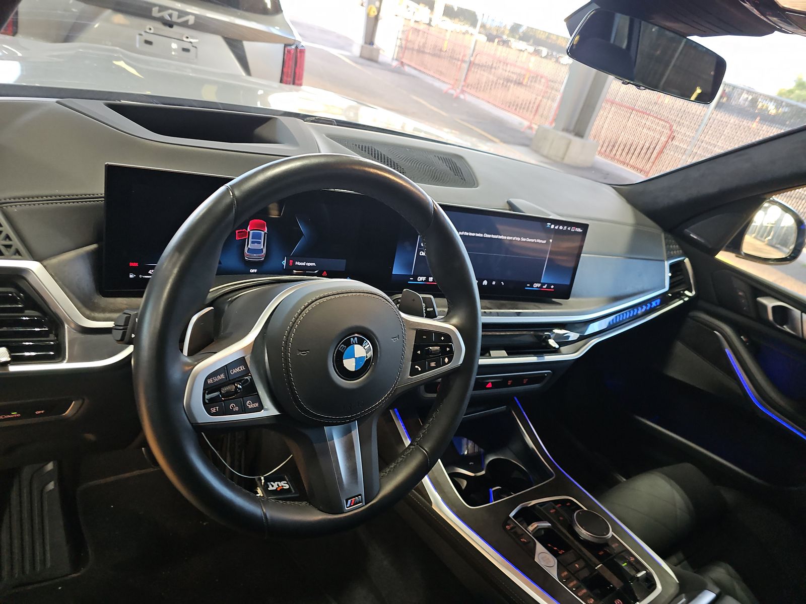 2025 BMW X7 xDrive40i AWD