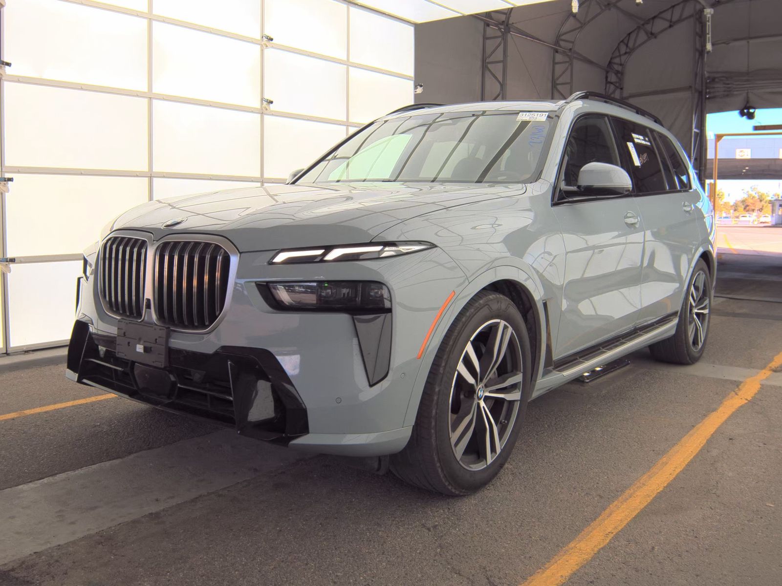 2025 BMW X7 xDrive40i AWD