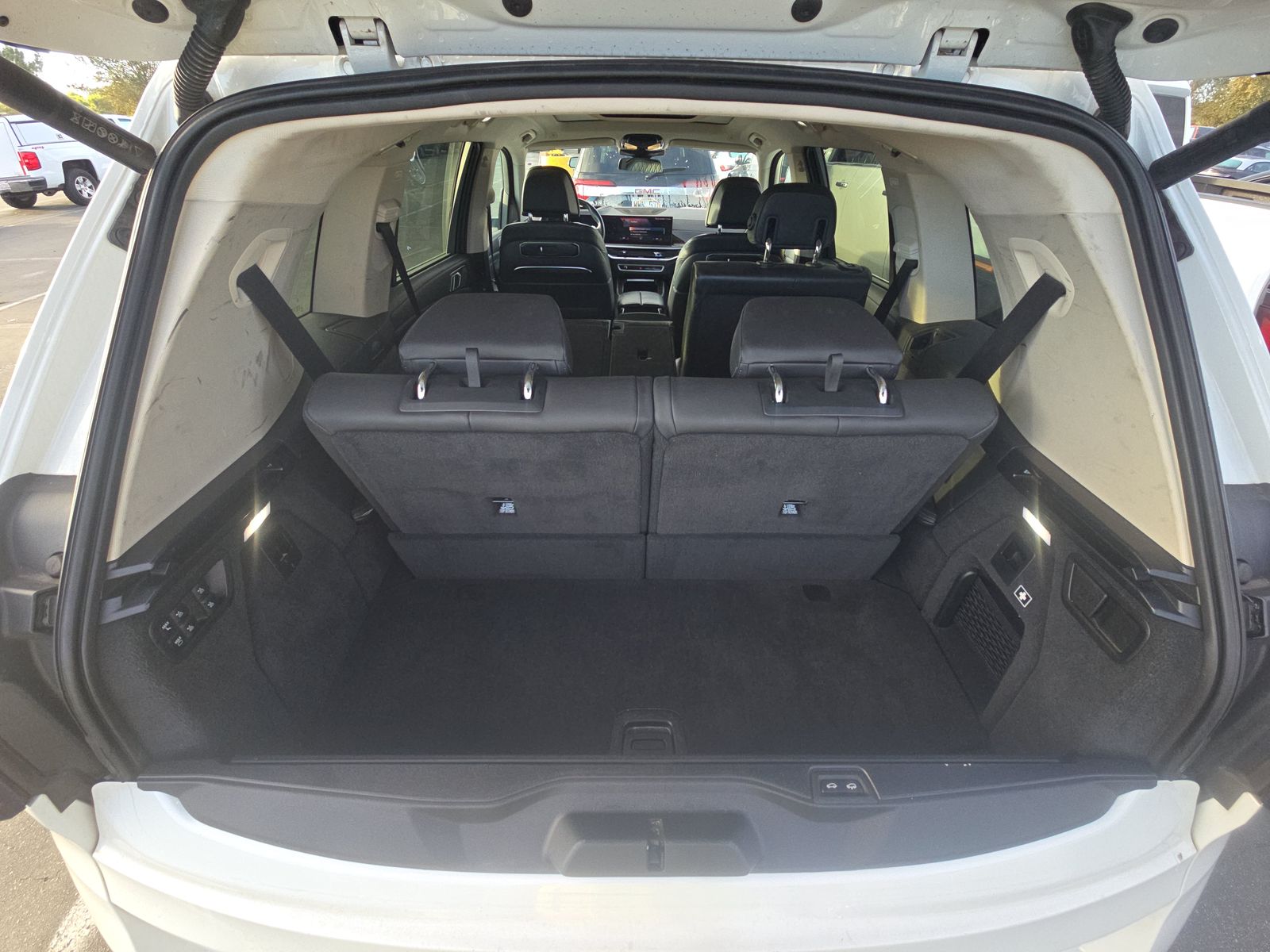 2023 BMW X7 xDrive40i AWD