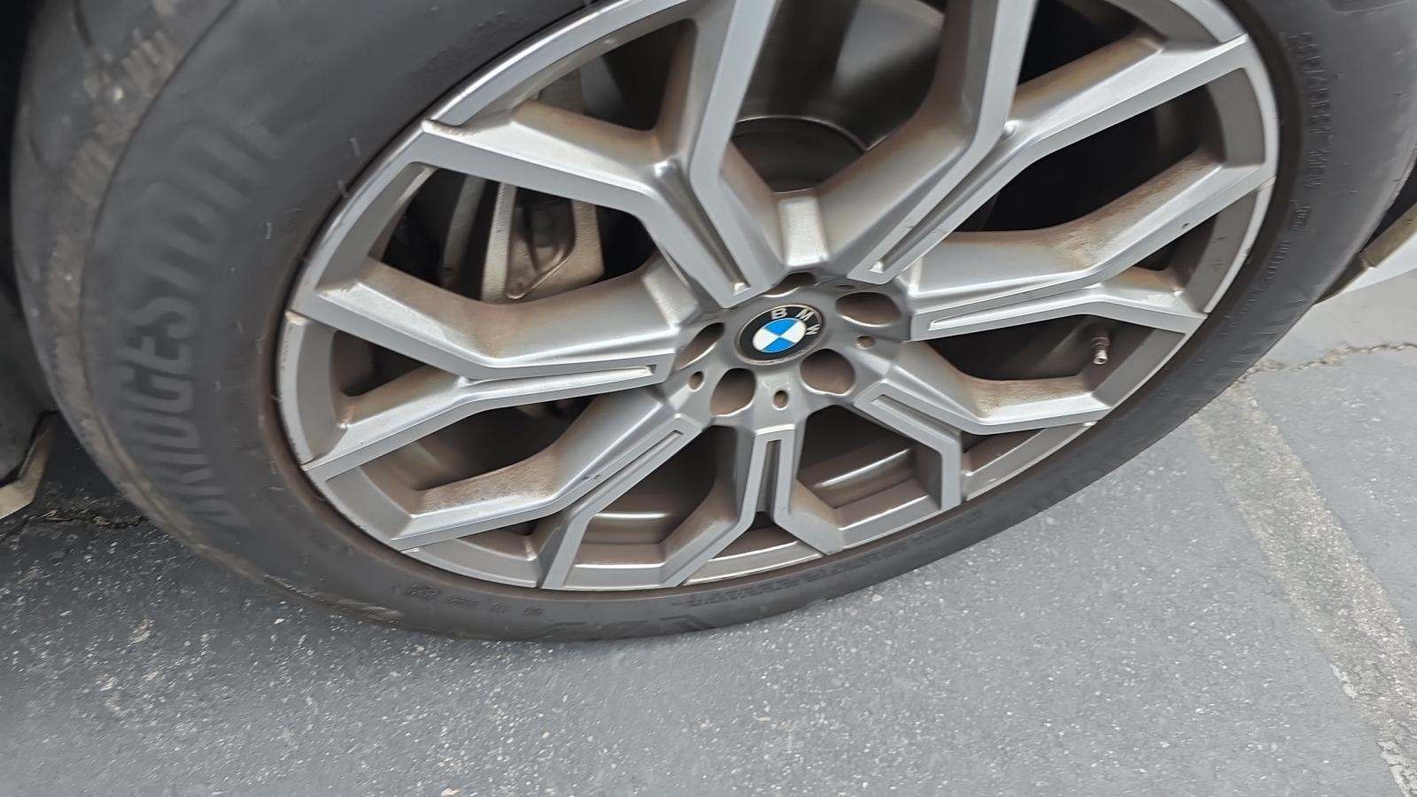 2023 BMW X7 xDrive40i AWD