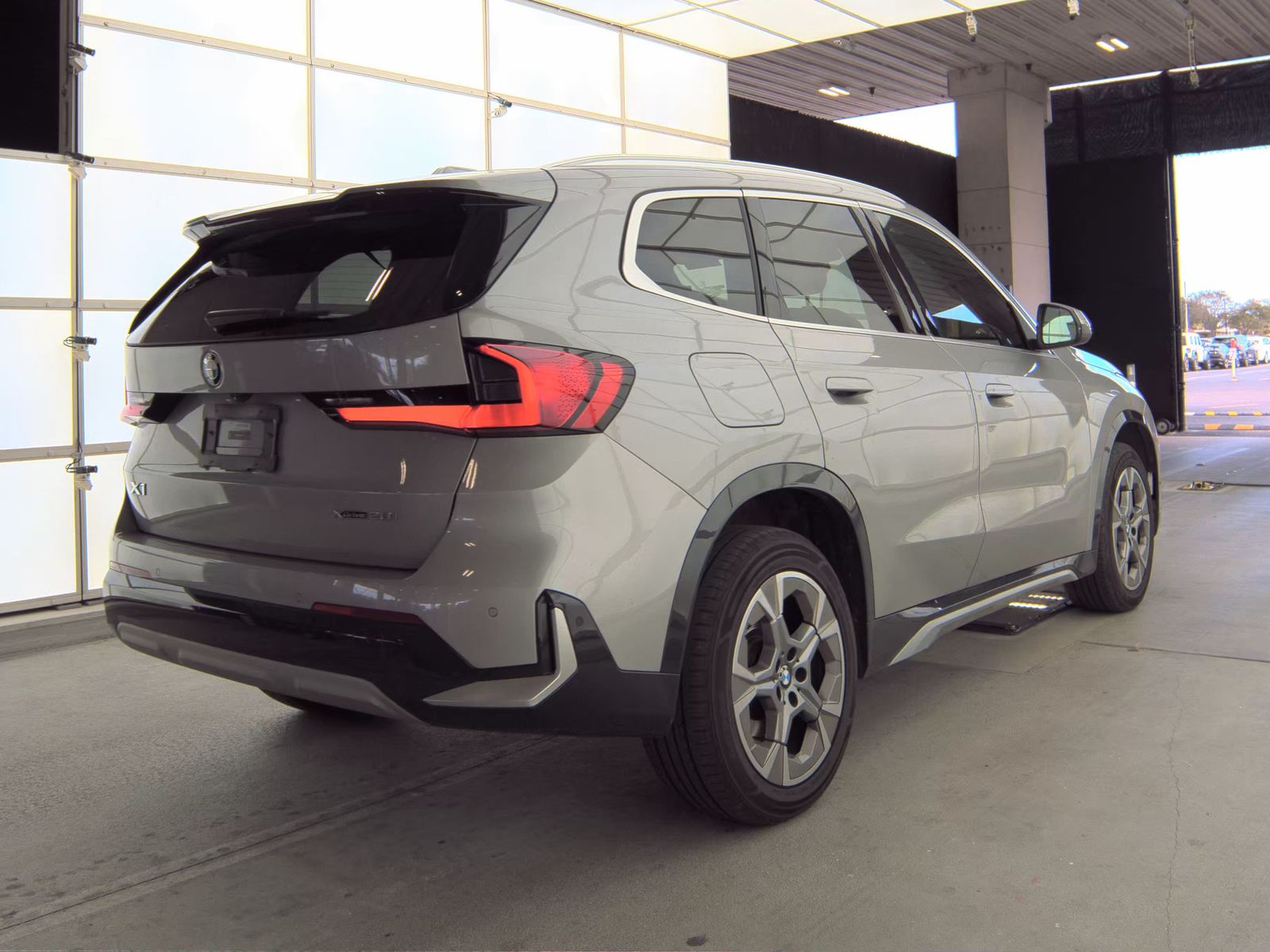 2025 BMW X1 xDrive28i AWD
