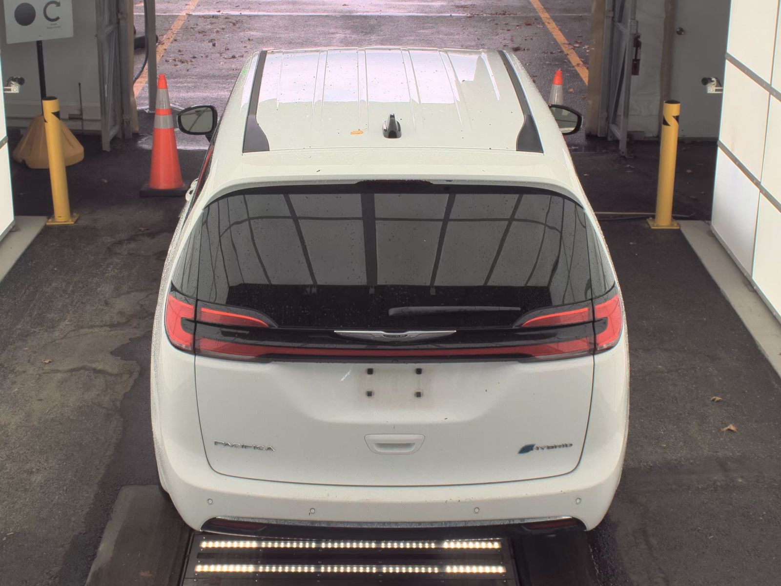 2024 Chrysler Pacifica Hybrid Select FWD