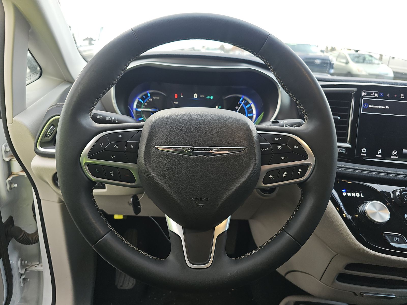 2024 Chrysler Pacifica Hybrid Select FWD