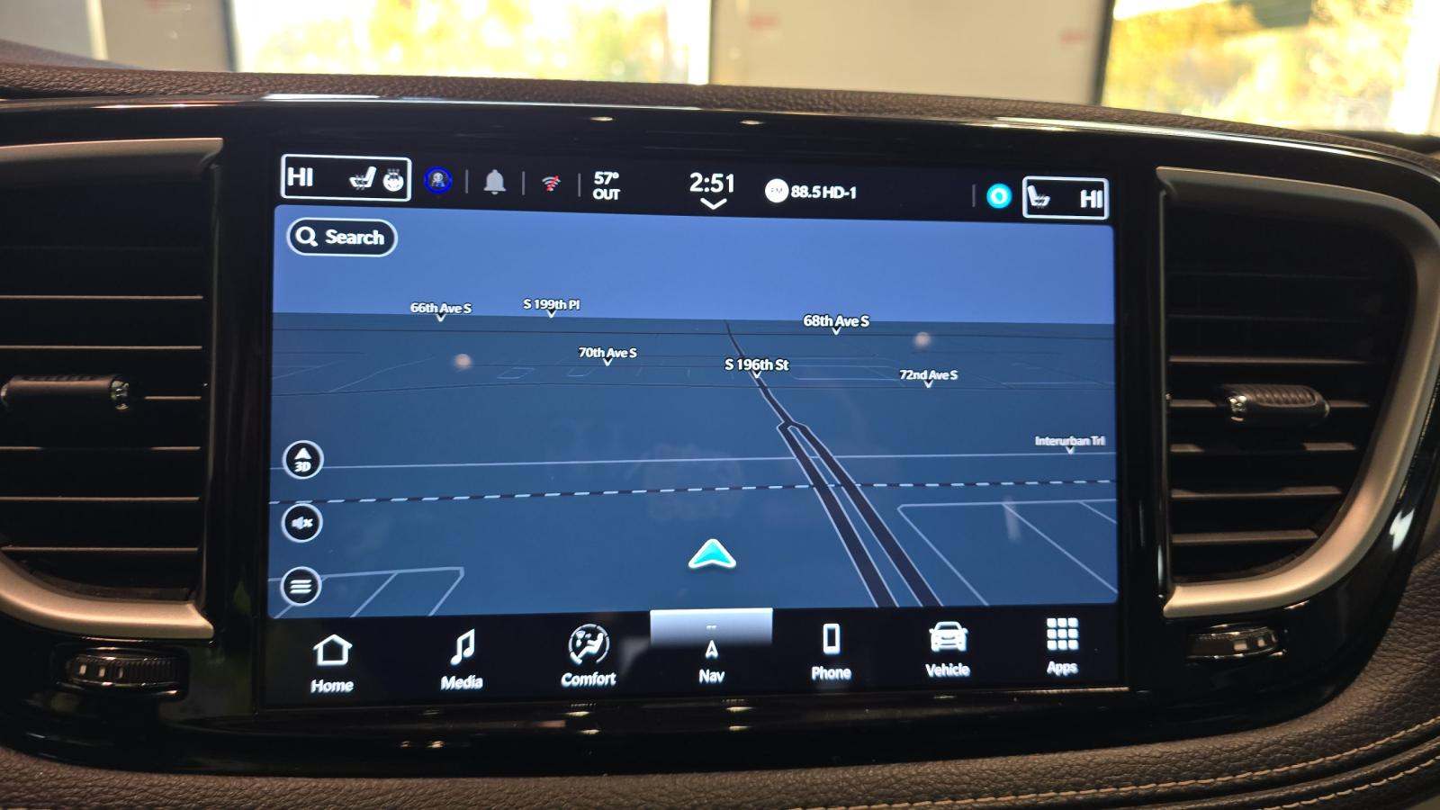 2024 Chrysler Pacifica Hybrid Select FWD