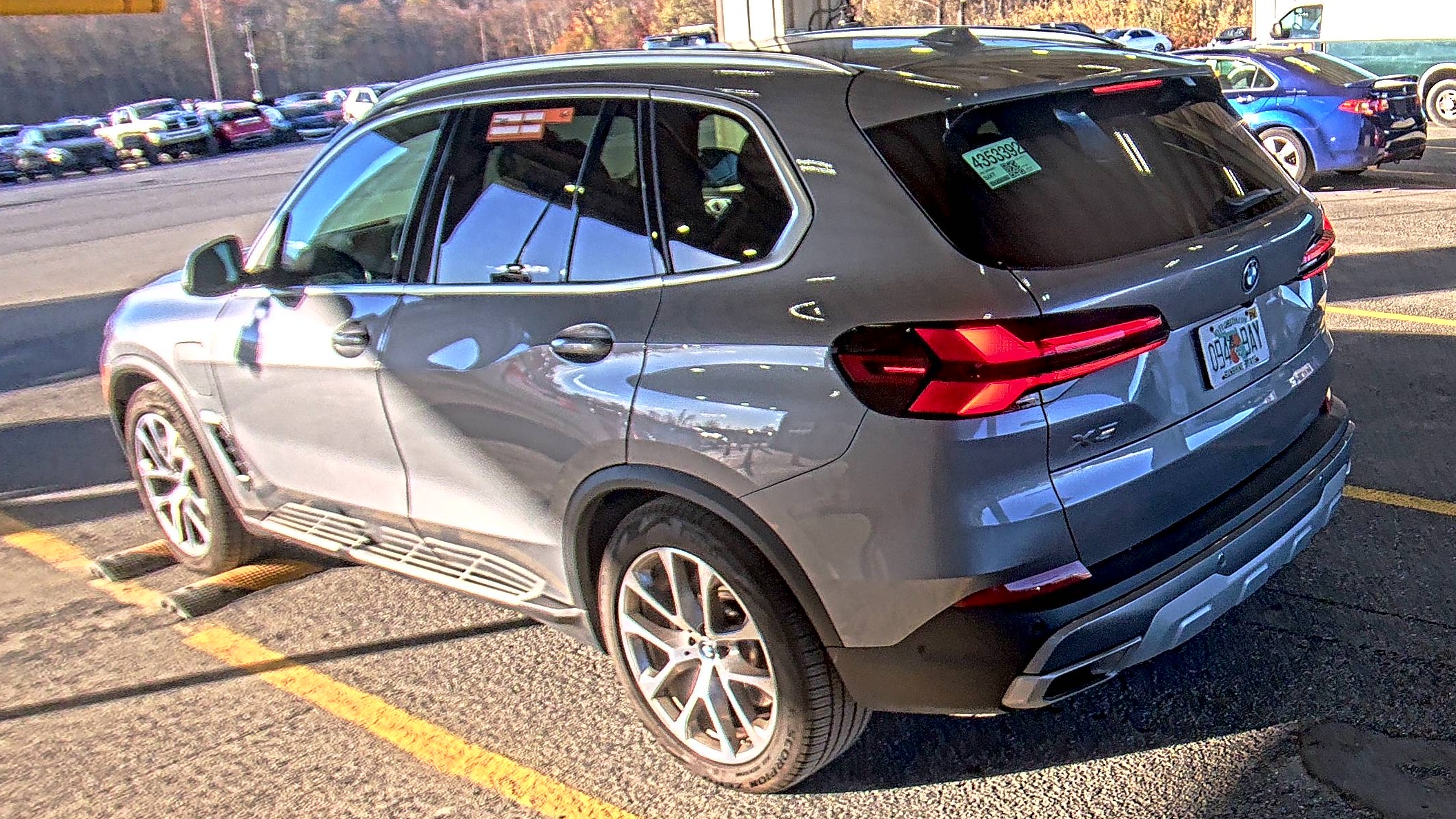 2025 BMW X5 xDrive50e AWD