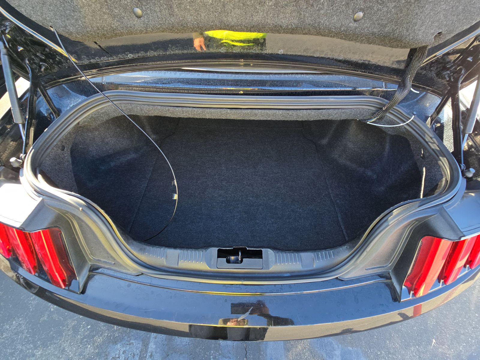 2023 Ford Mustang EcoBoost Premium RWD