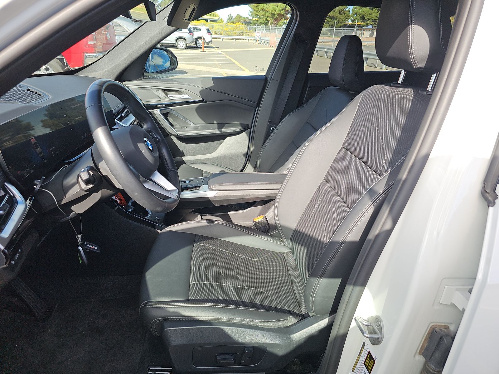 2025 BMW X1 xDrive28i AWD