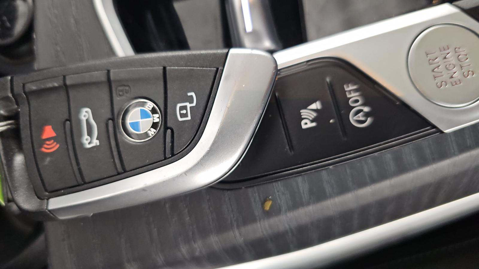 2025 BMW 3 Series 330i xDrive AWD