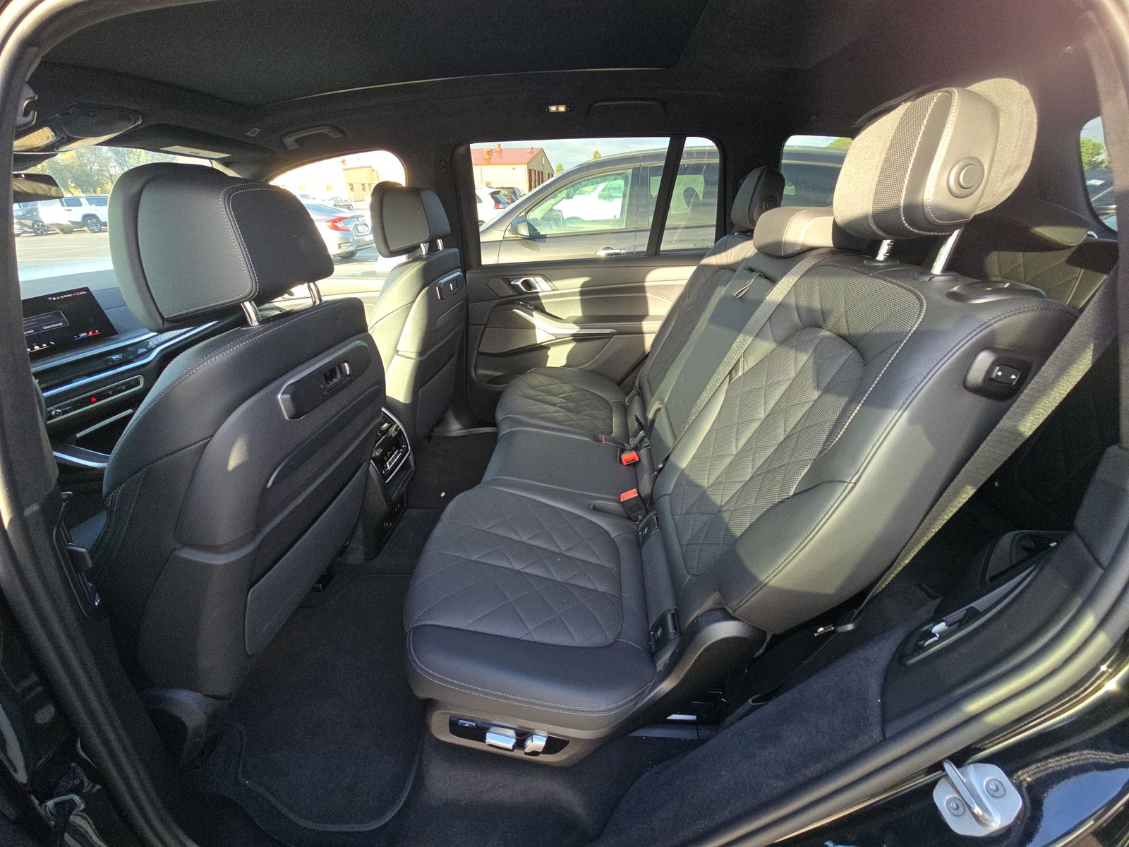 2025 BMW X7 xDrive40i AWD