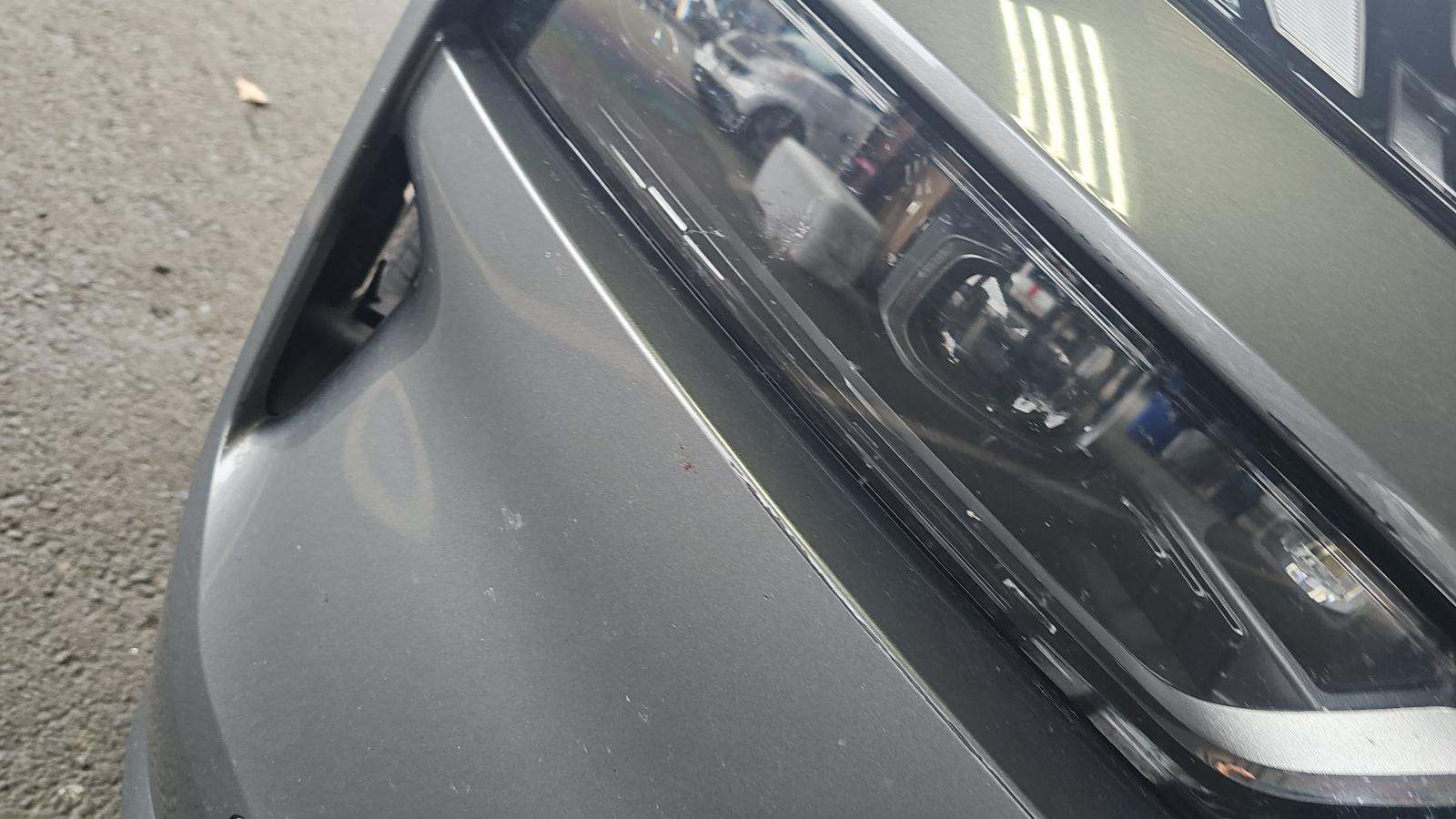 2025 BMW X7 xDrive40i AWD