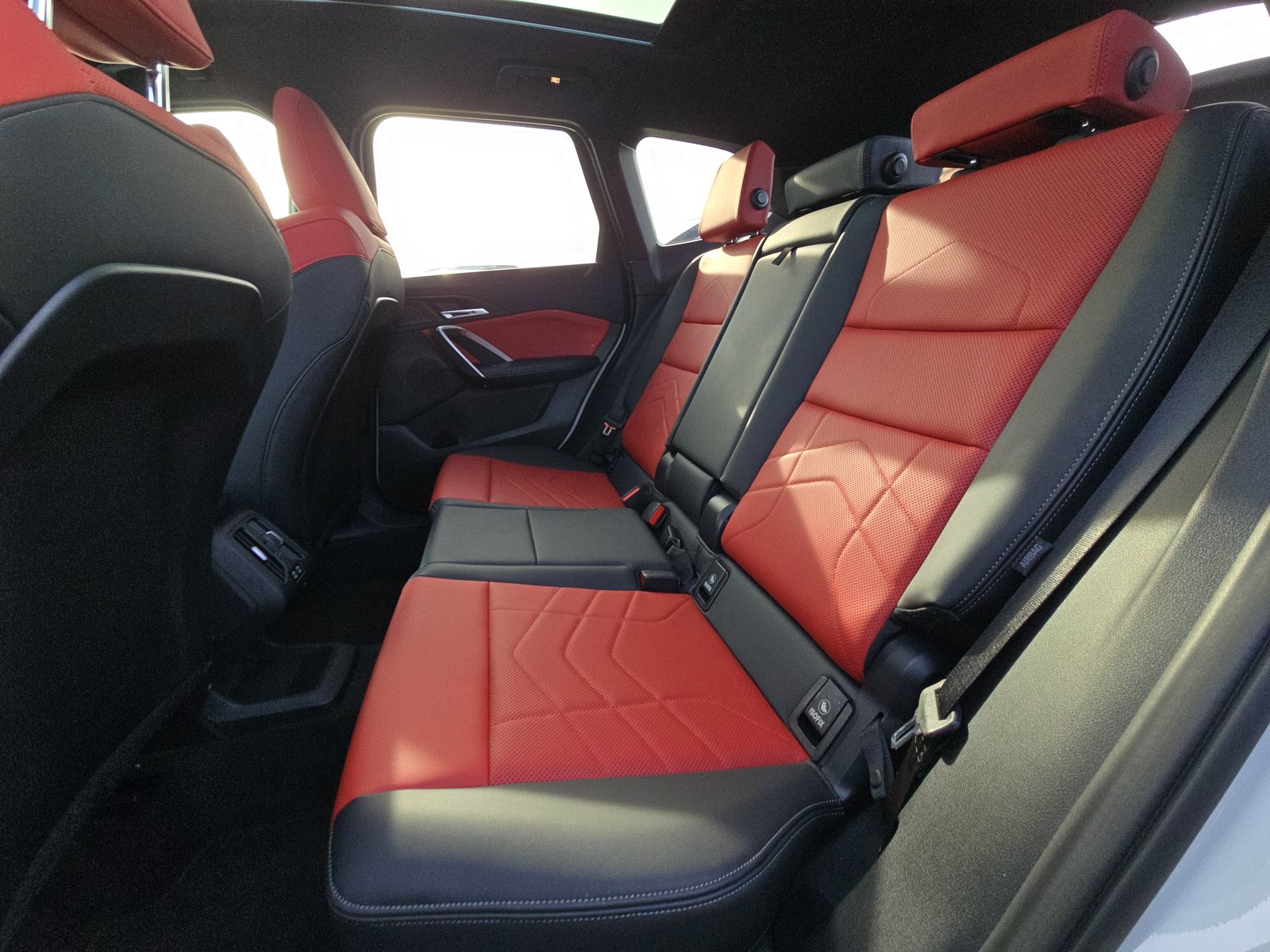 2025 BMW X1 xDrive28i AWD