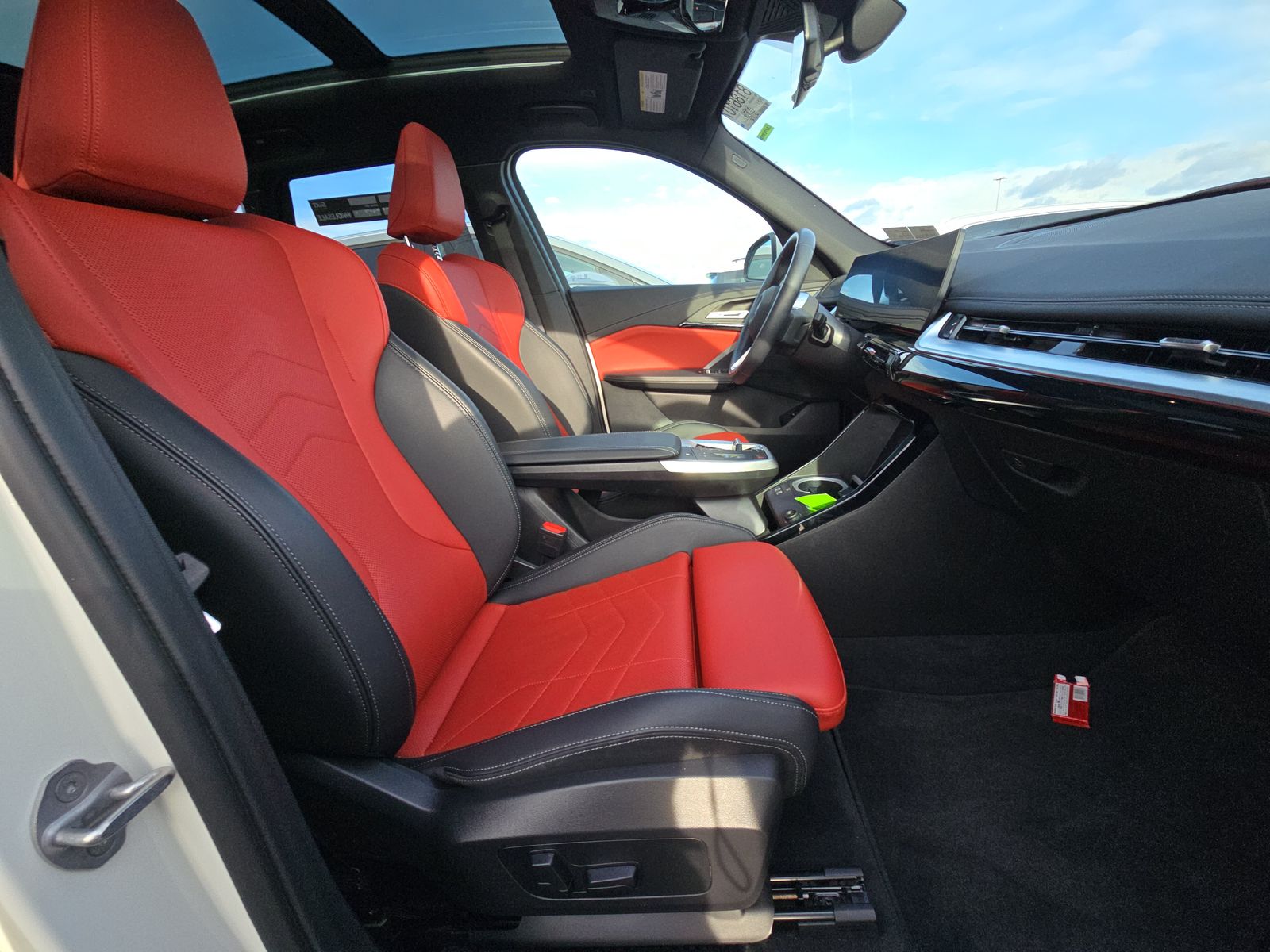 2025 BMW X1 xDrive28i AWD