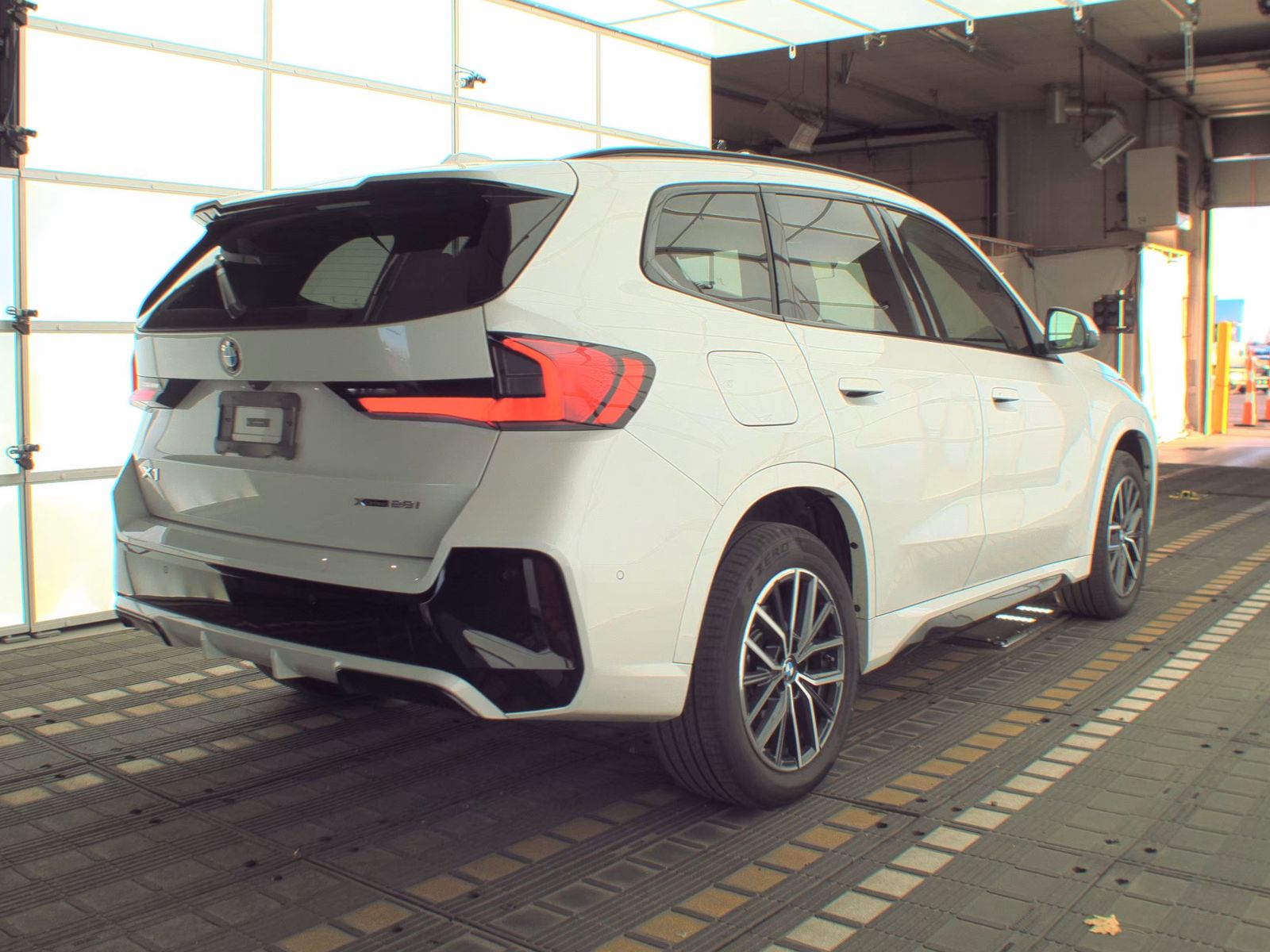 2025 BMW X1 xDrive28i AWD