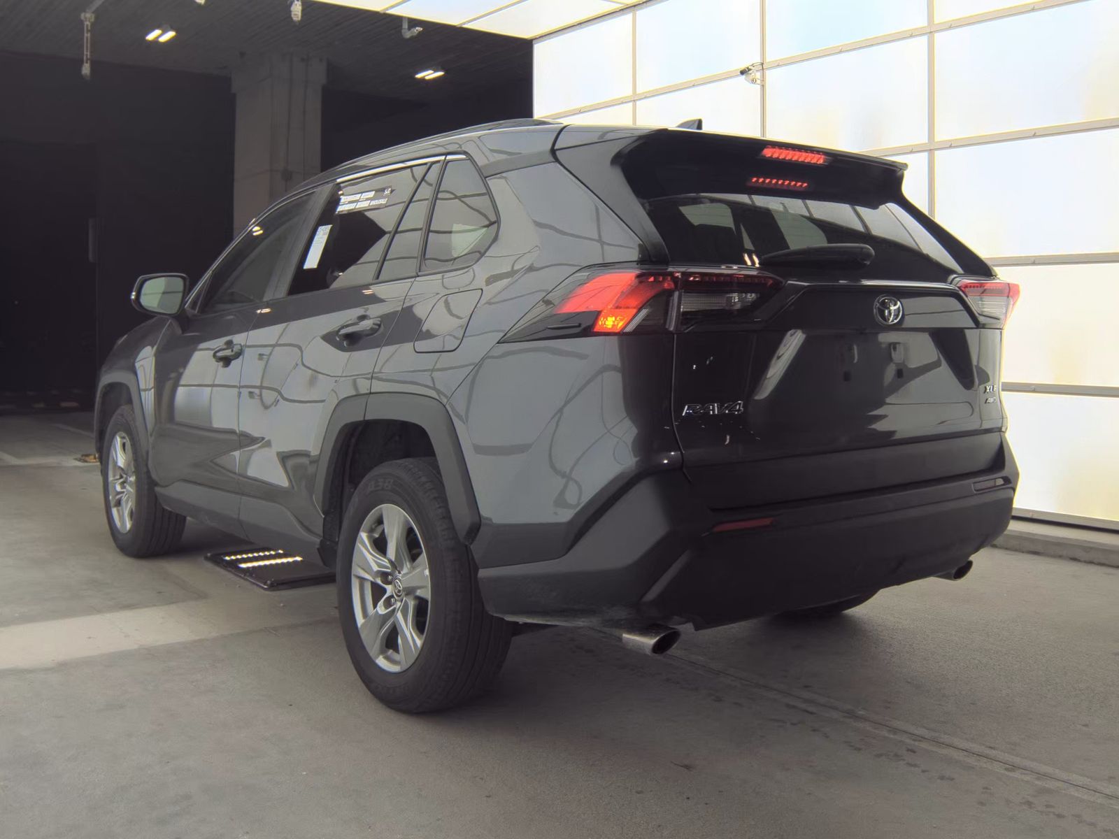 2024 Toyota RAV4 XLE AWD