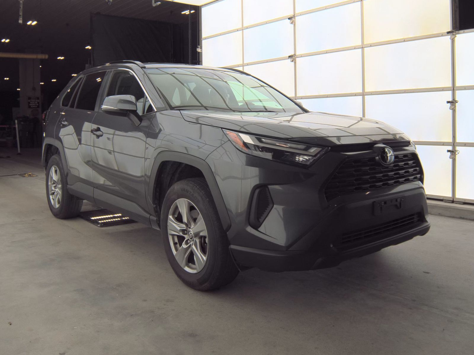 2024 Toyota RAV4 XLE AWD
