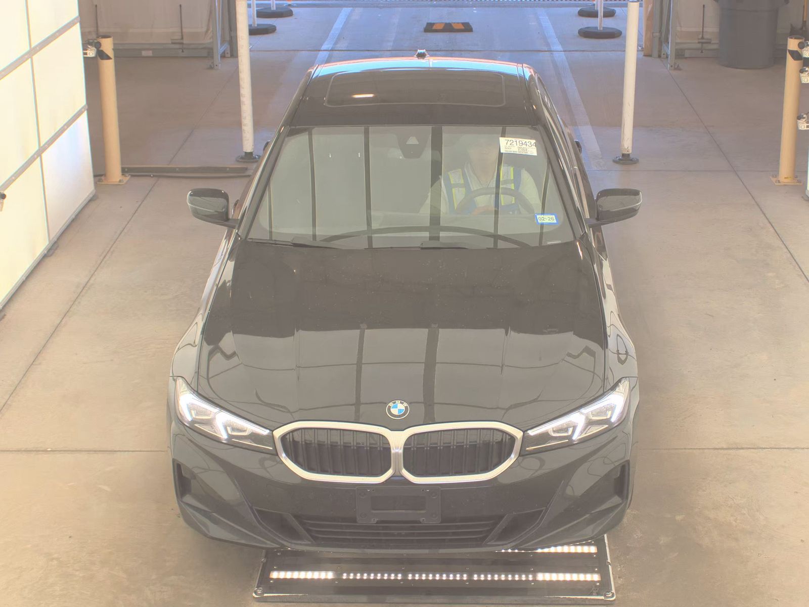 2025 BMW 3 Series 330i xDrive AWD