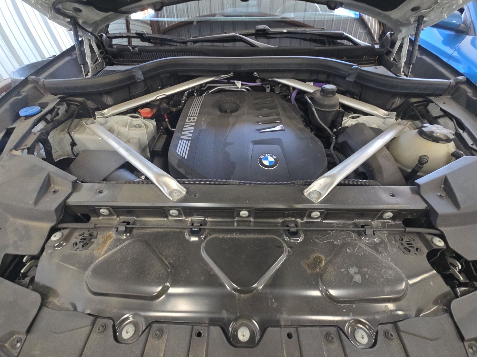 2025 BMW X5 xDrive40i AWD