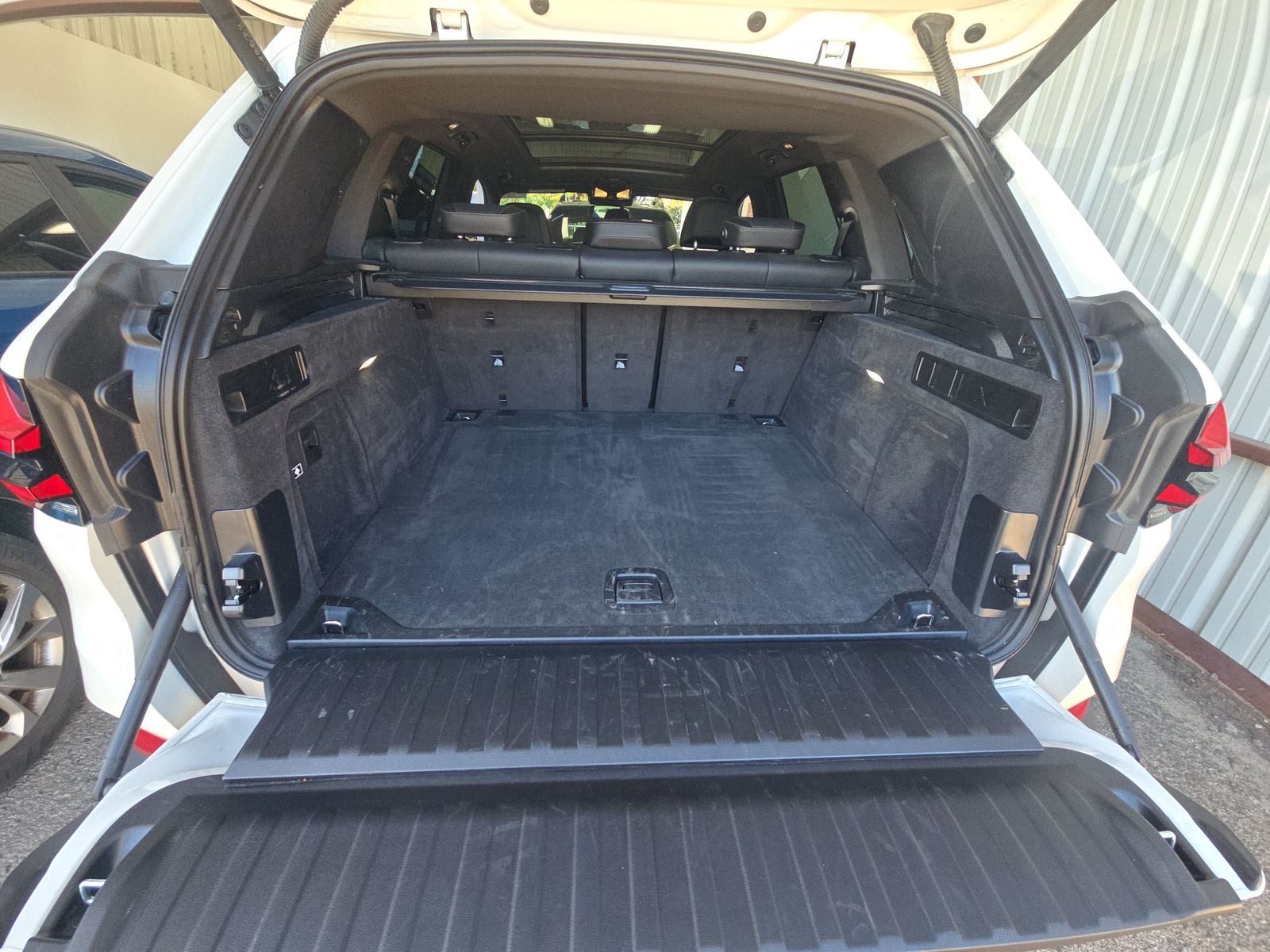 2025 BMW X5 xDrive40i AWD