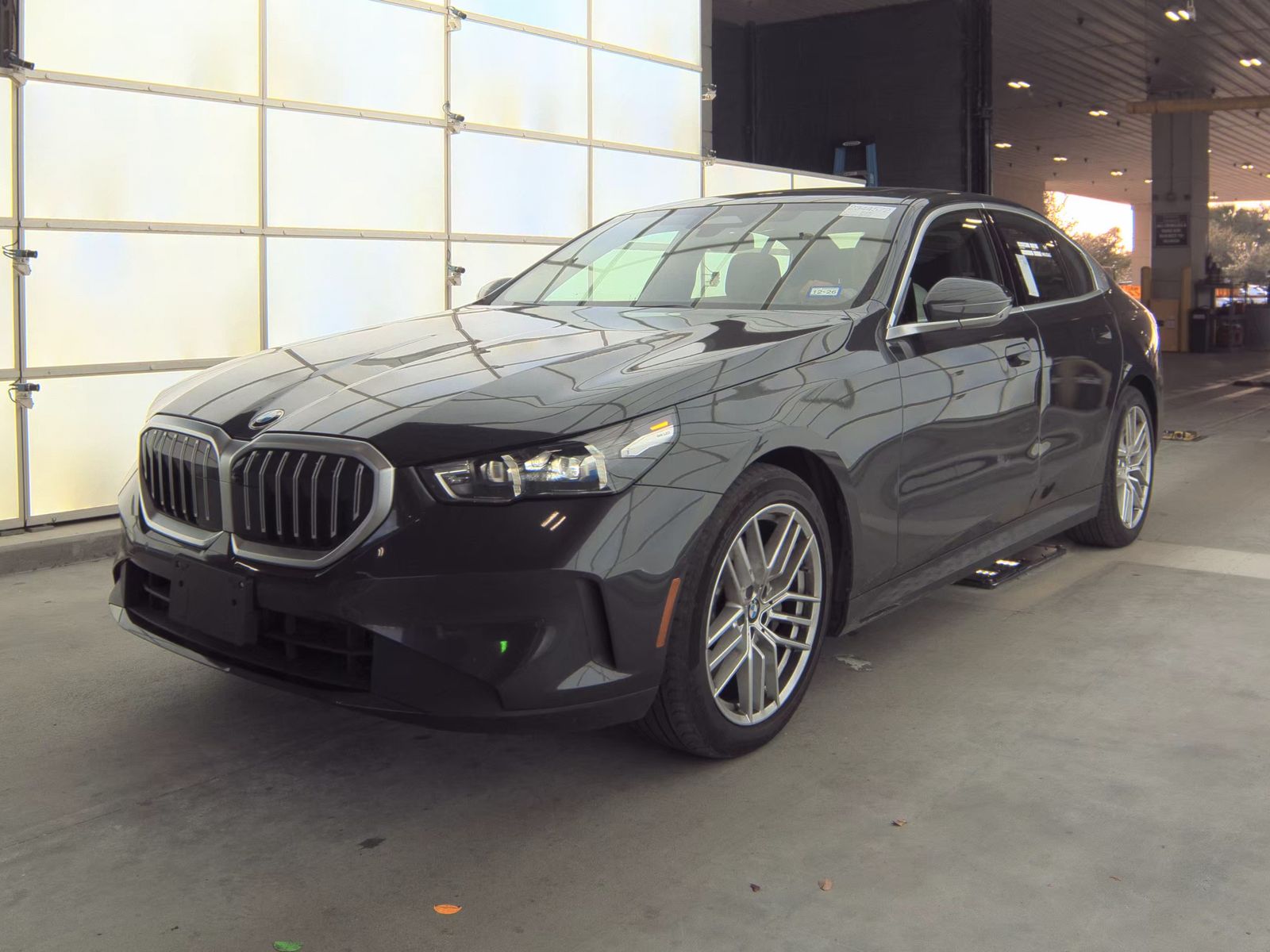 2025 BMW 5 Series 530i xDrive AWD