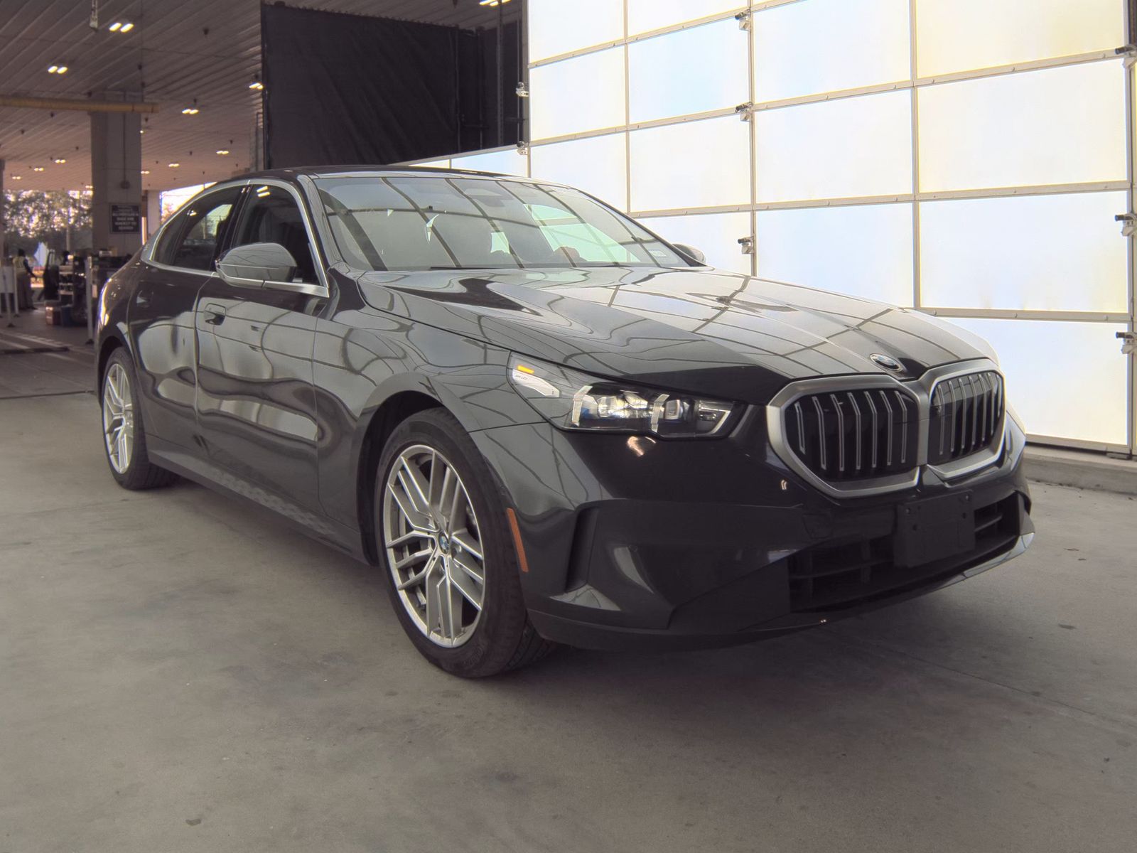 2025 BMW 5 Series 530i xDrive AWD