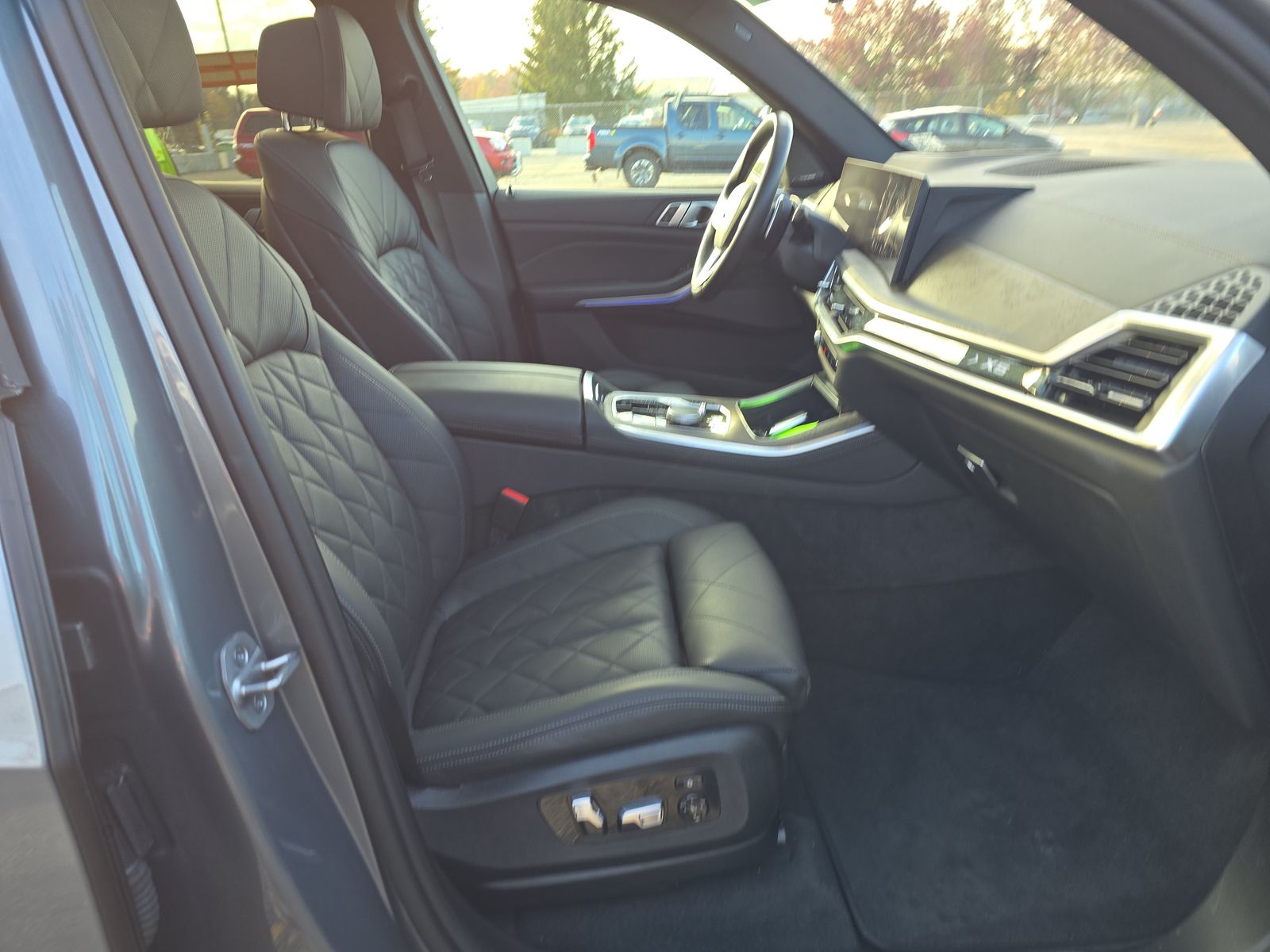 2025 BMW X5 xDrive40i AWD