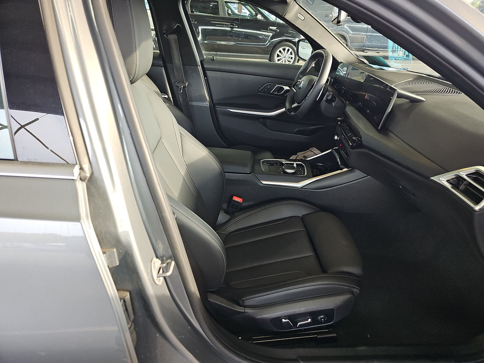 2025 BMW 3 Series 330i xDrive AWD