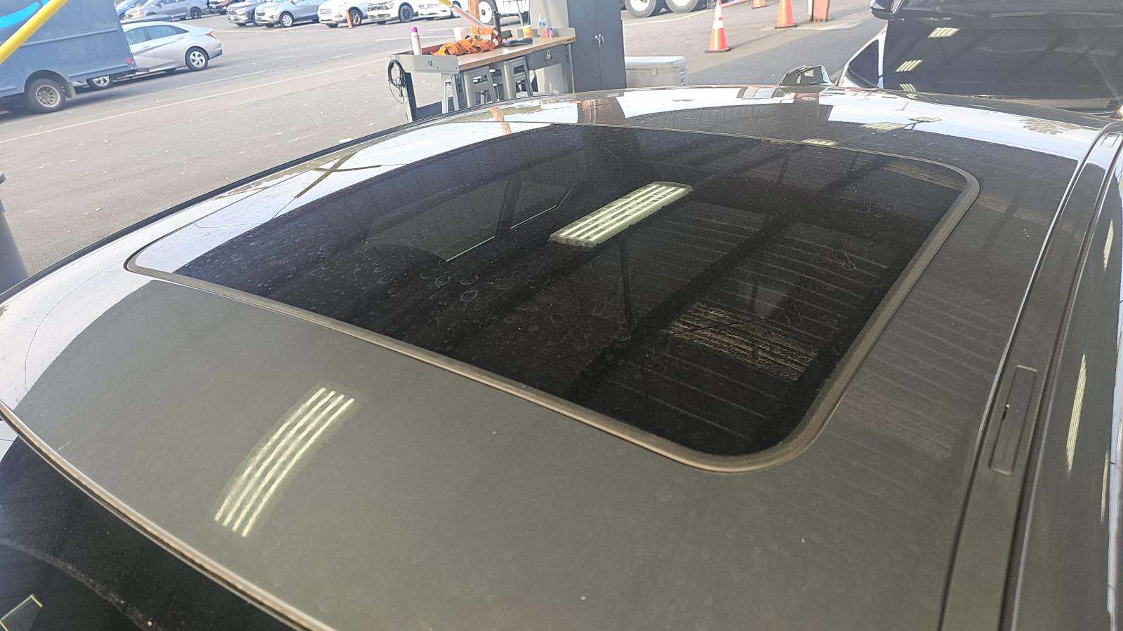 2025 BMW 3 Series 330i xDrive AWD