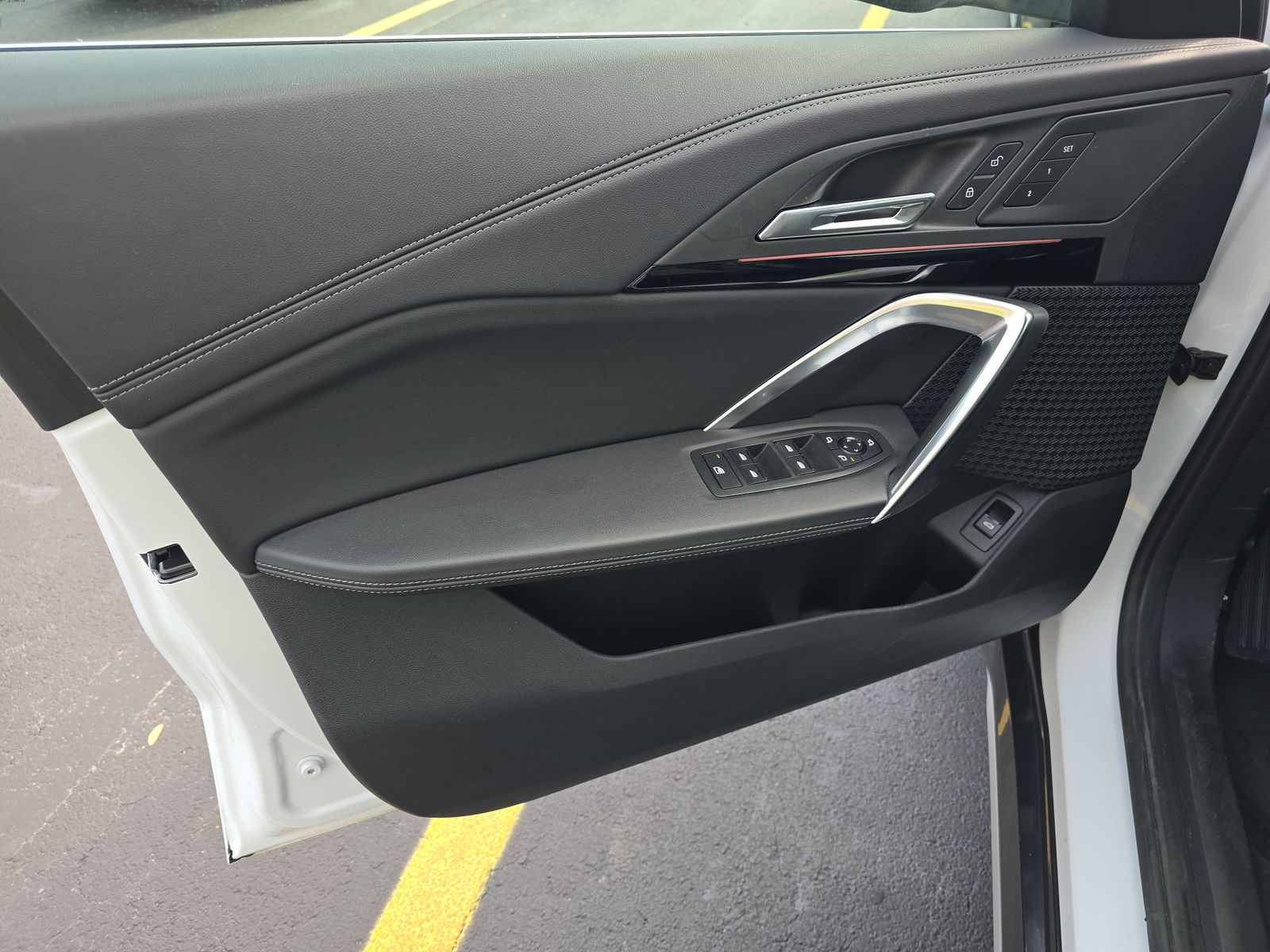 2025 BMW X1 xDrive28i AWD