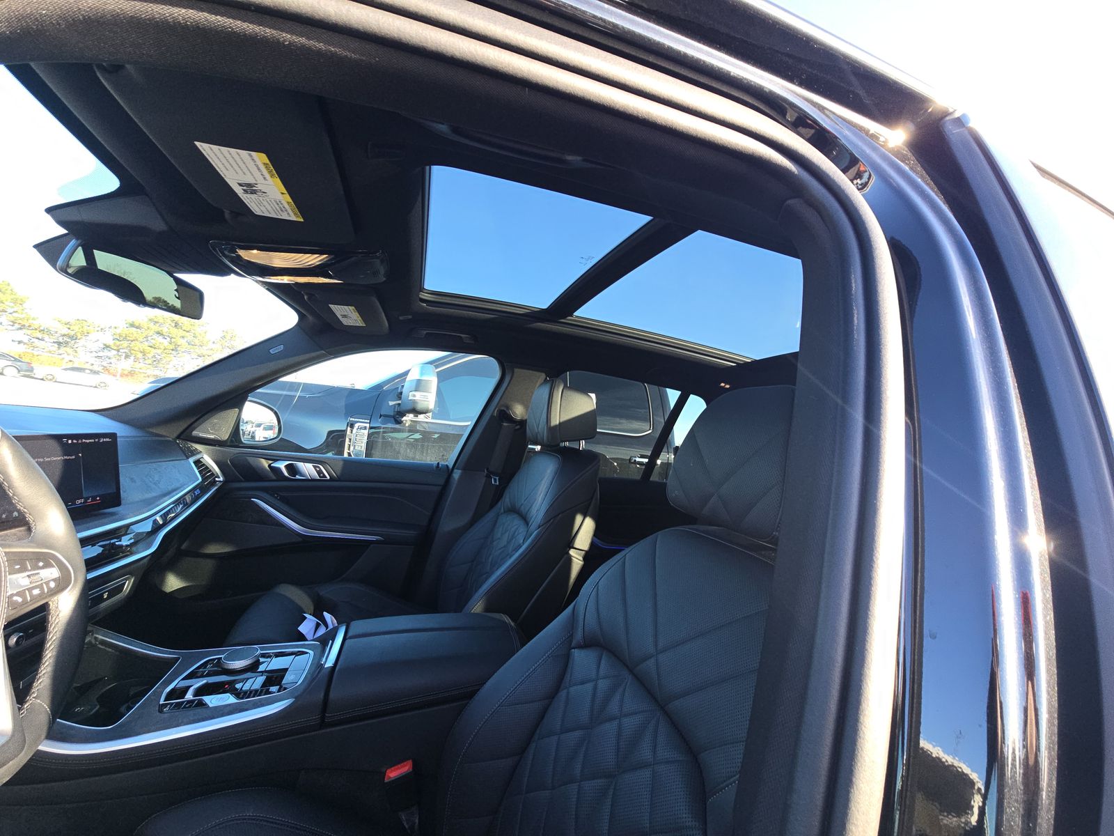 2025 BMW X5 xDrive40i AWD