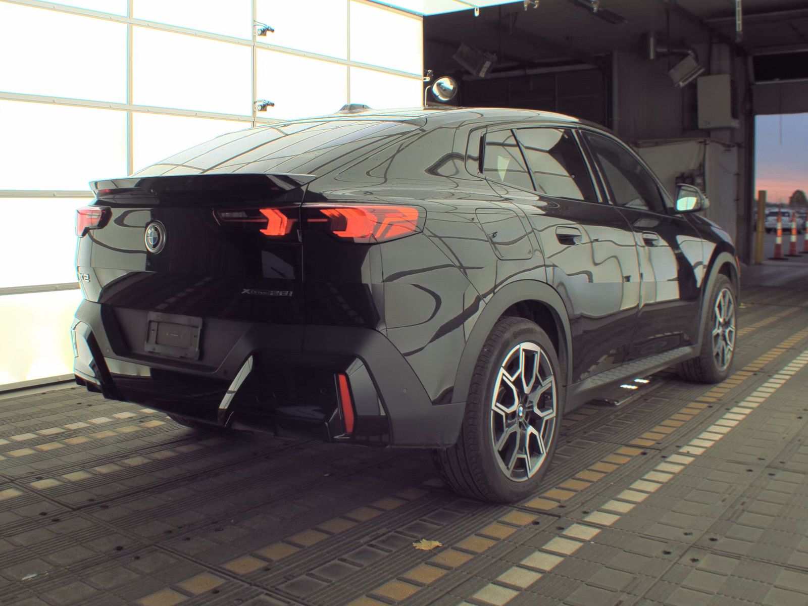 2025 BMW X2 xDrive28i AWD