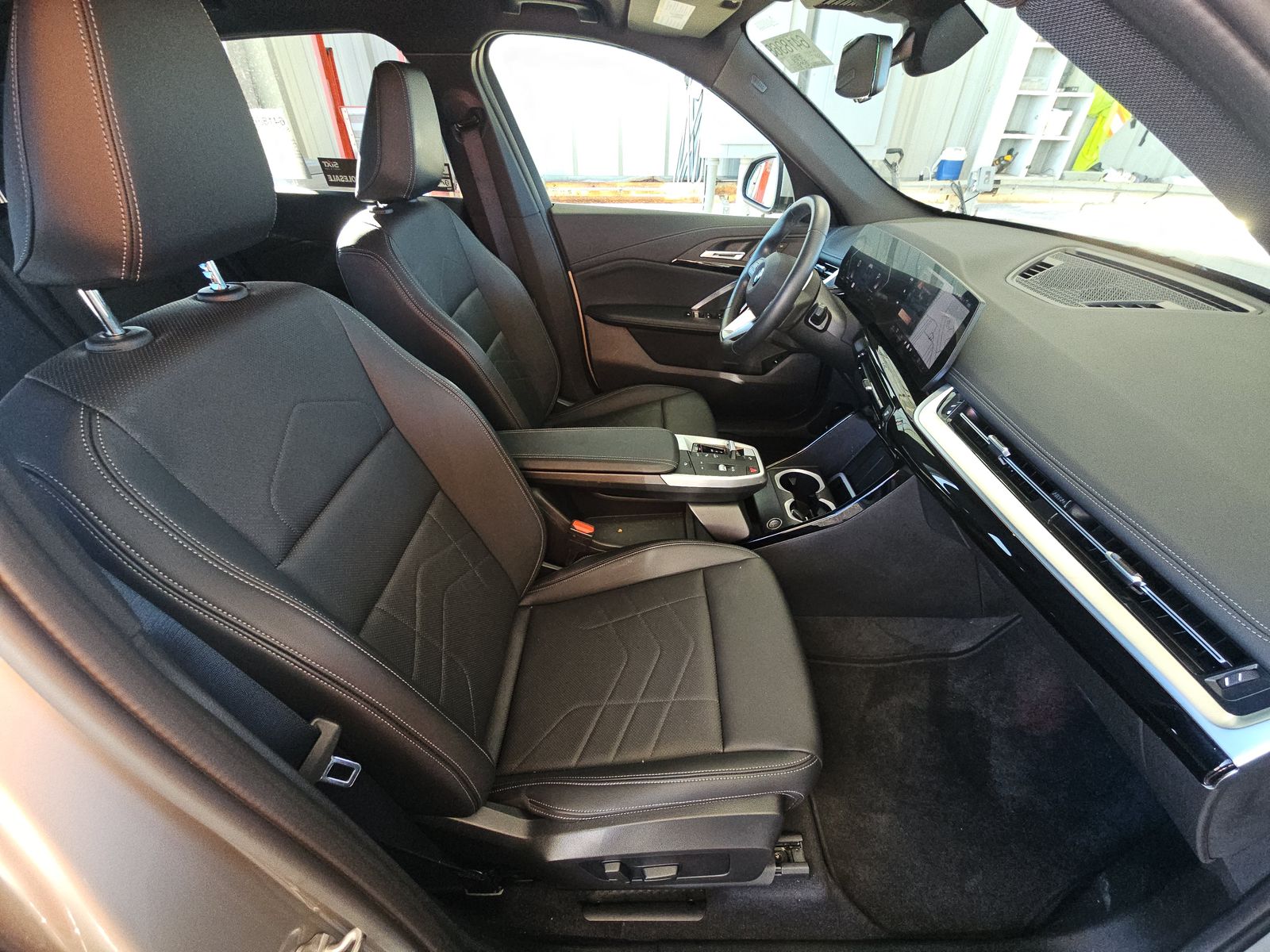 2025 BMW X1 xDrive28i AWD