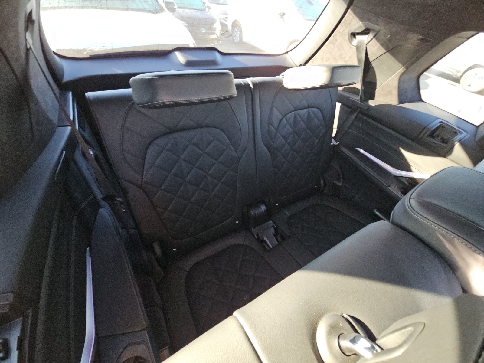 2025 BMW X7 xDrive40i AWD