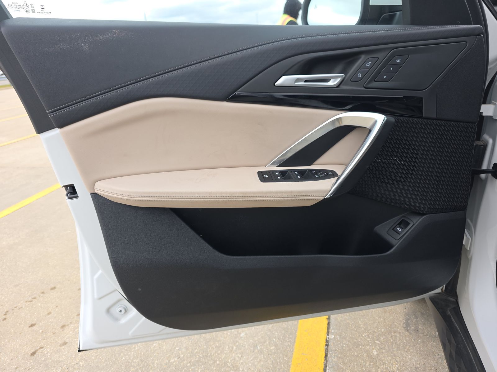 2025 BMW X2 xDrive28i AWD