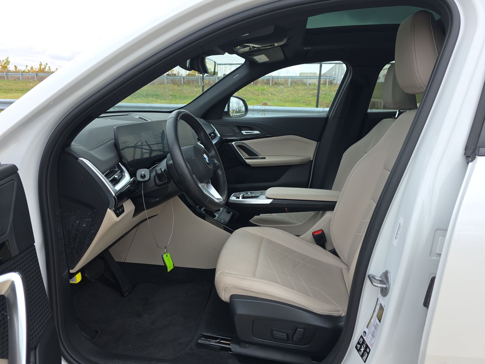 2025 BMW X2 xDrive28i AWD